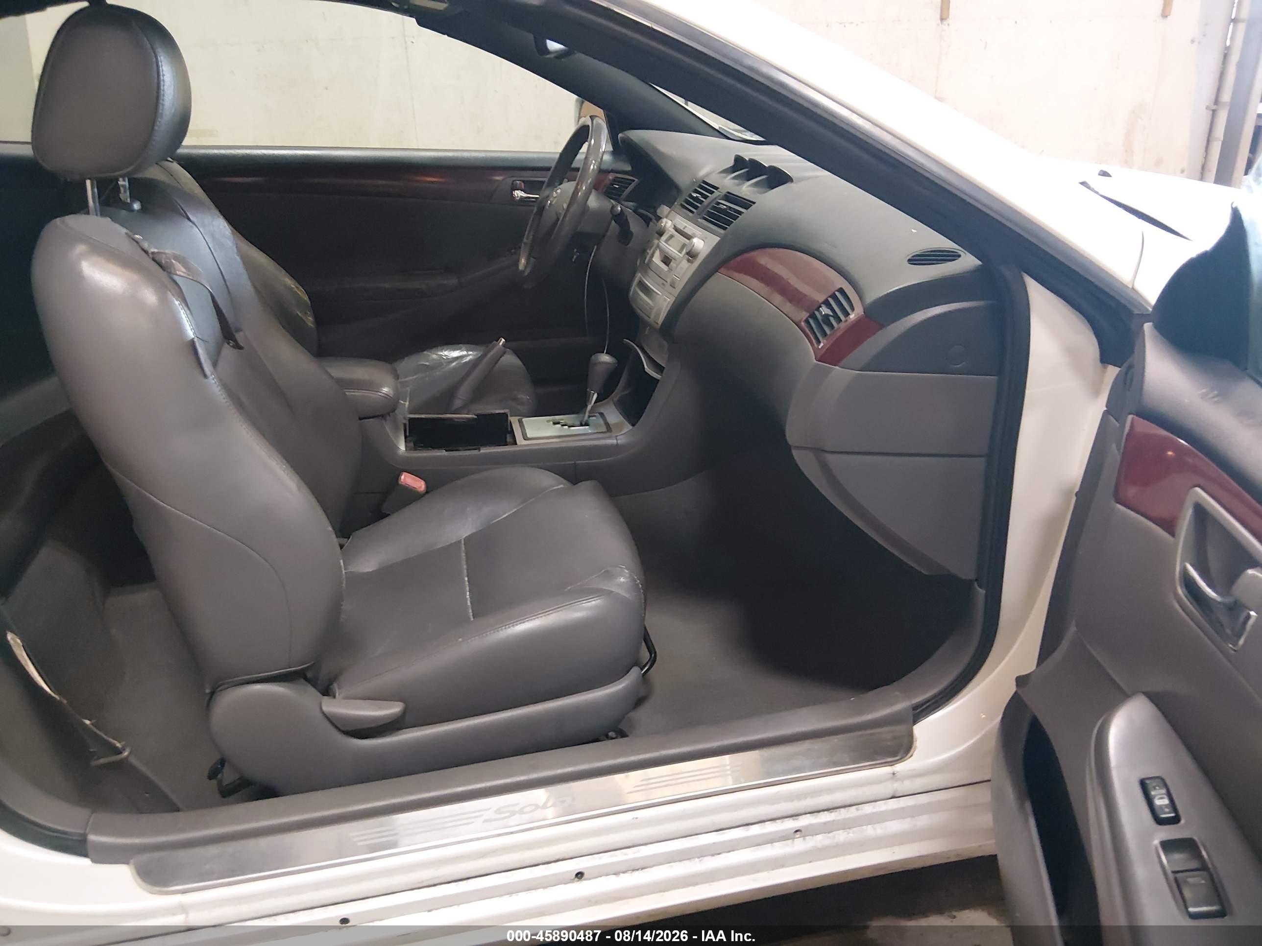 2005 Toyota Camry Solara Sle White vin: 4T1FA38P65U056269