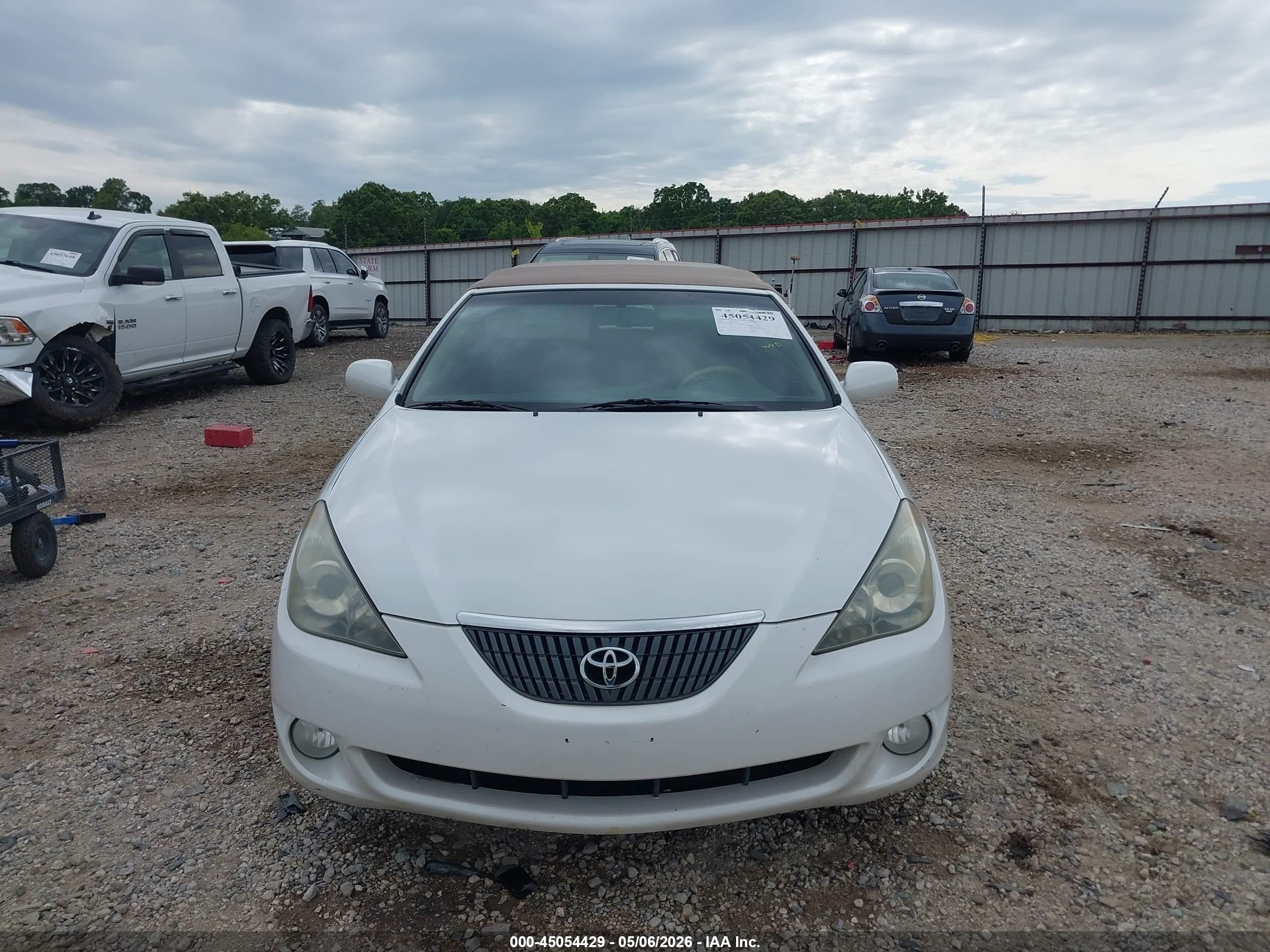 2006 Toyota Camry Solara Sle White vin: 4T1FA38P66U093419