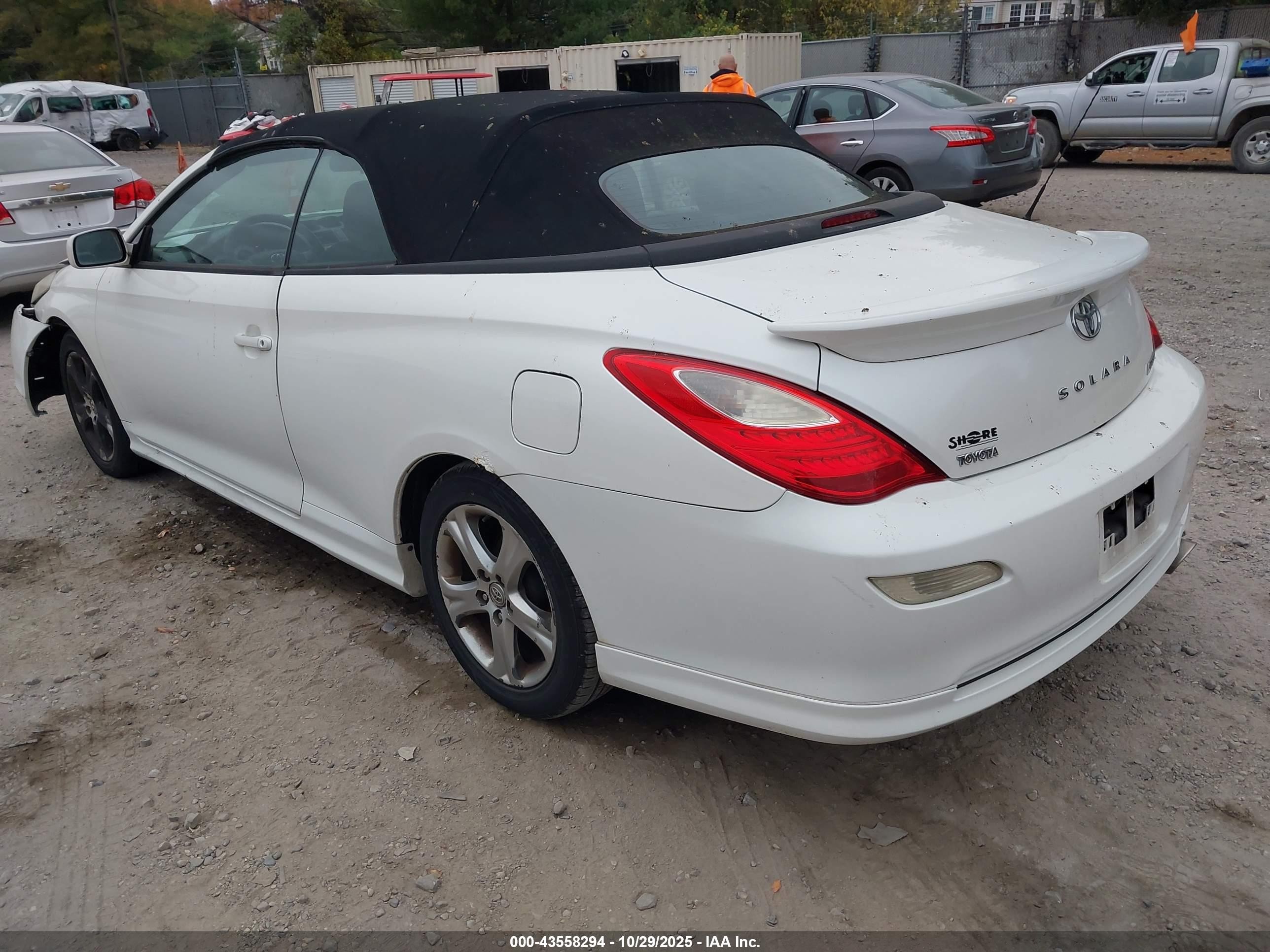 2008 Toyota Camry Solara Sport White vin: 4T1FA38P68U142427