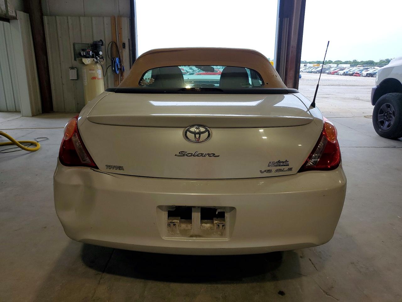 2005 Toyota Camry Solara Sle V6 Белый vin: 4T1FA38P85U040137