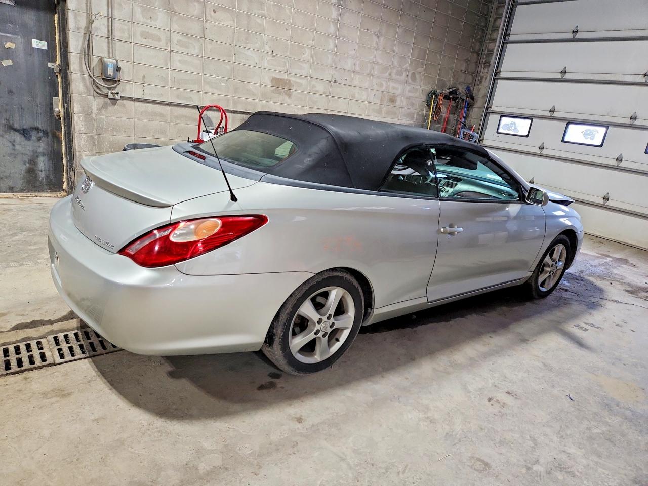 2005 Toyota Camry Solara Sle V6 Серебряный vin: 4T1FA38P85U051333