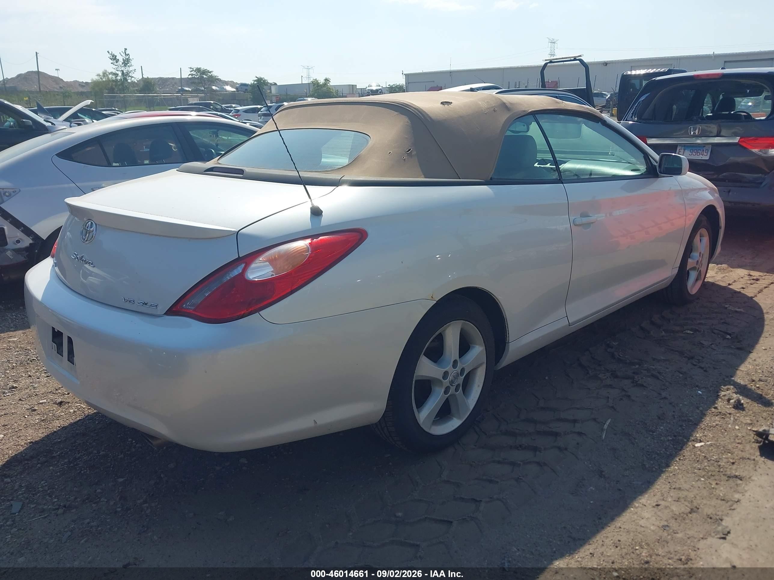2005 Toyota Camry Solara Sle White vin: 4T1FA38PX5U053116