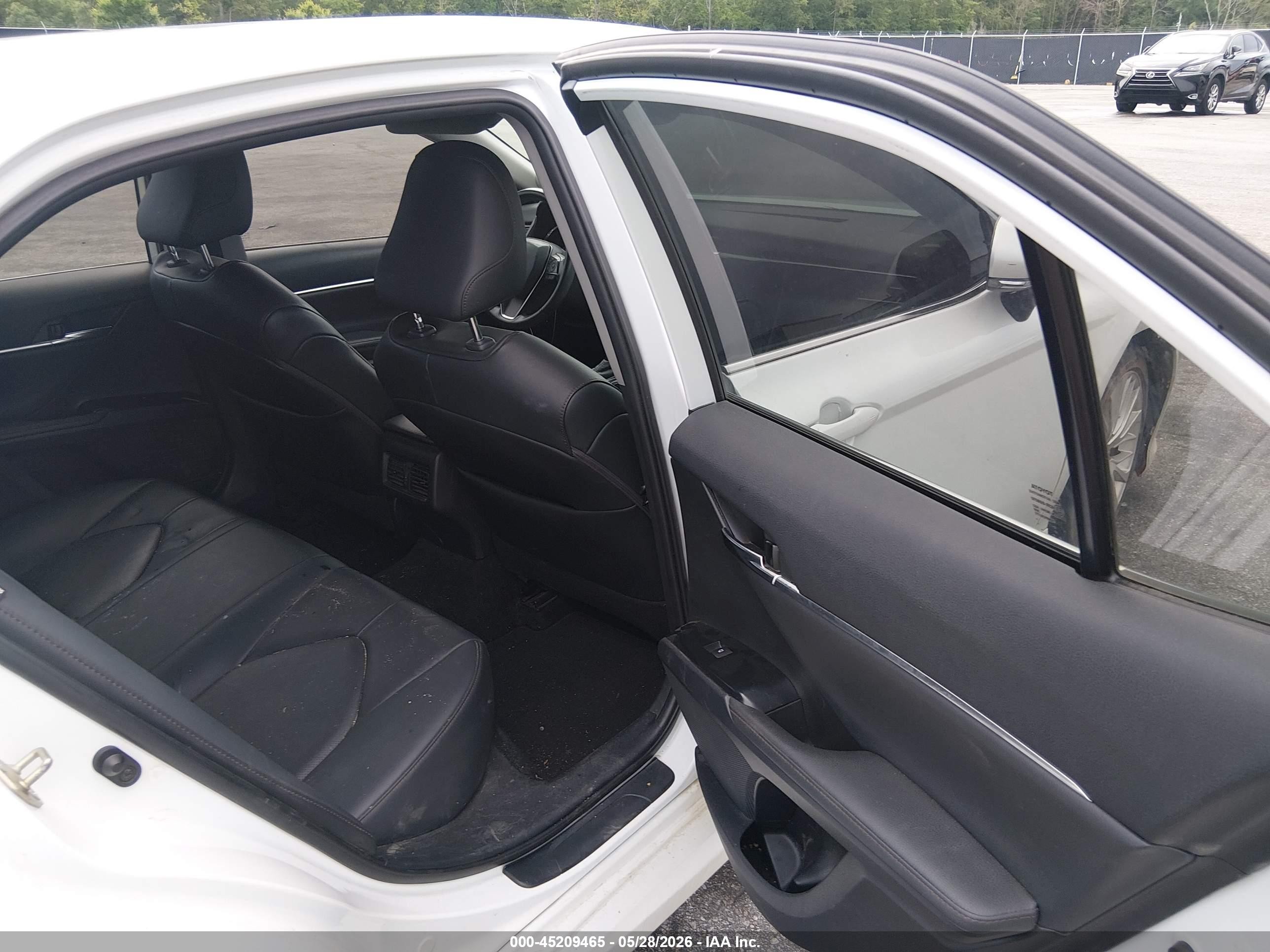 2020 Toyota Camry Xle V6 White vin: 4T1FZ1AK9LU034467
