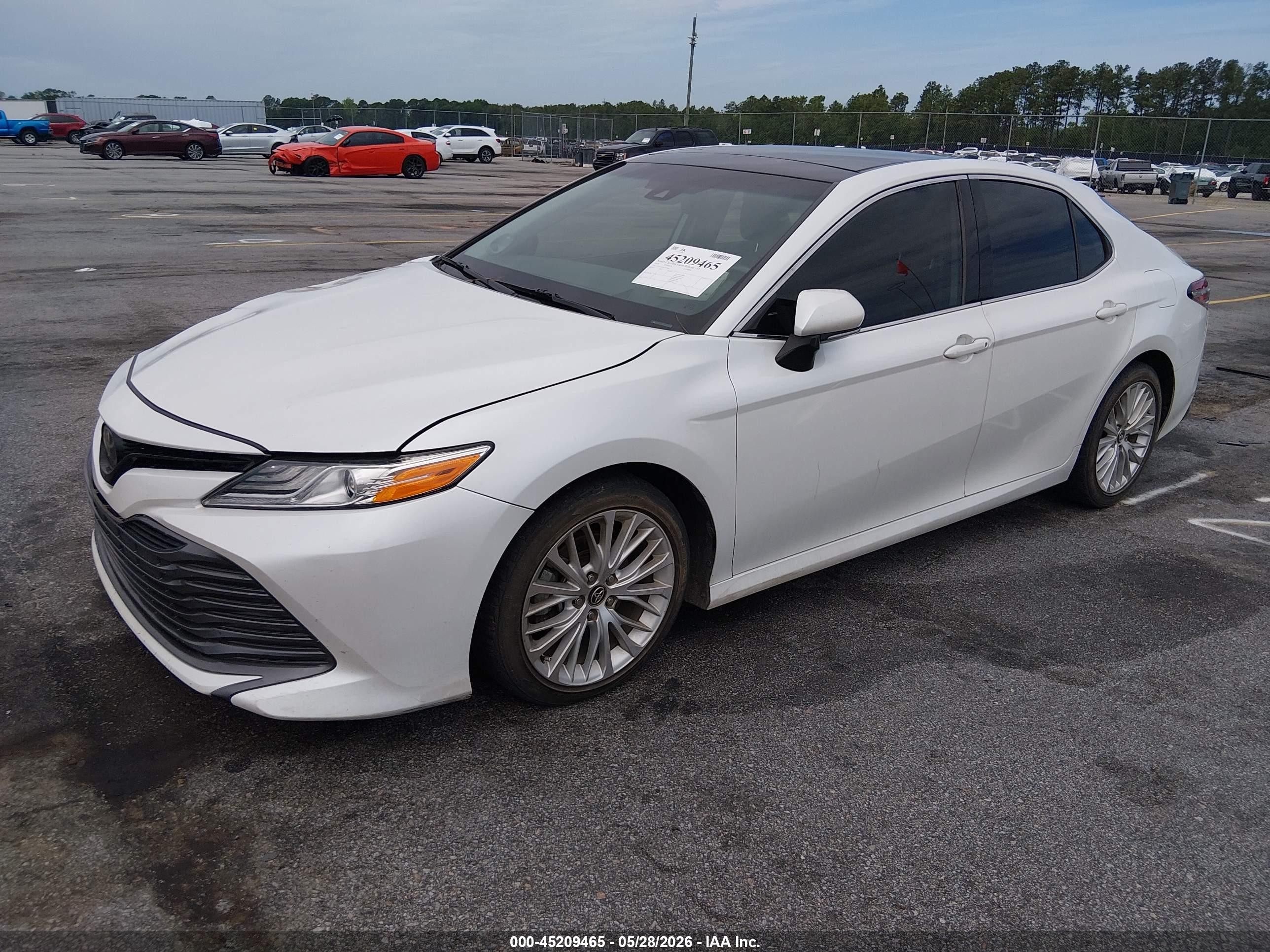 2020 Toyota Camry Xle V6 White vin: 4T1FZ1AK9LU034467