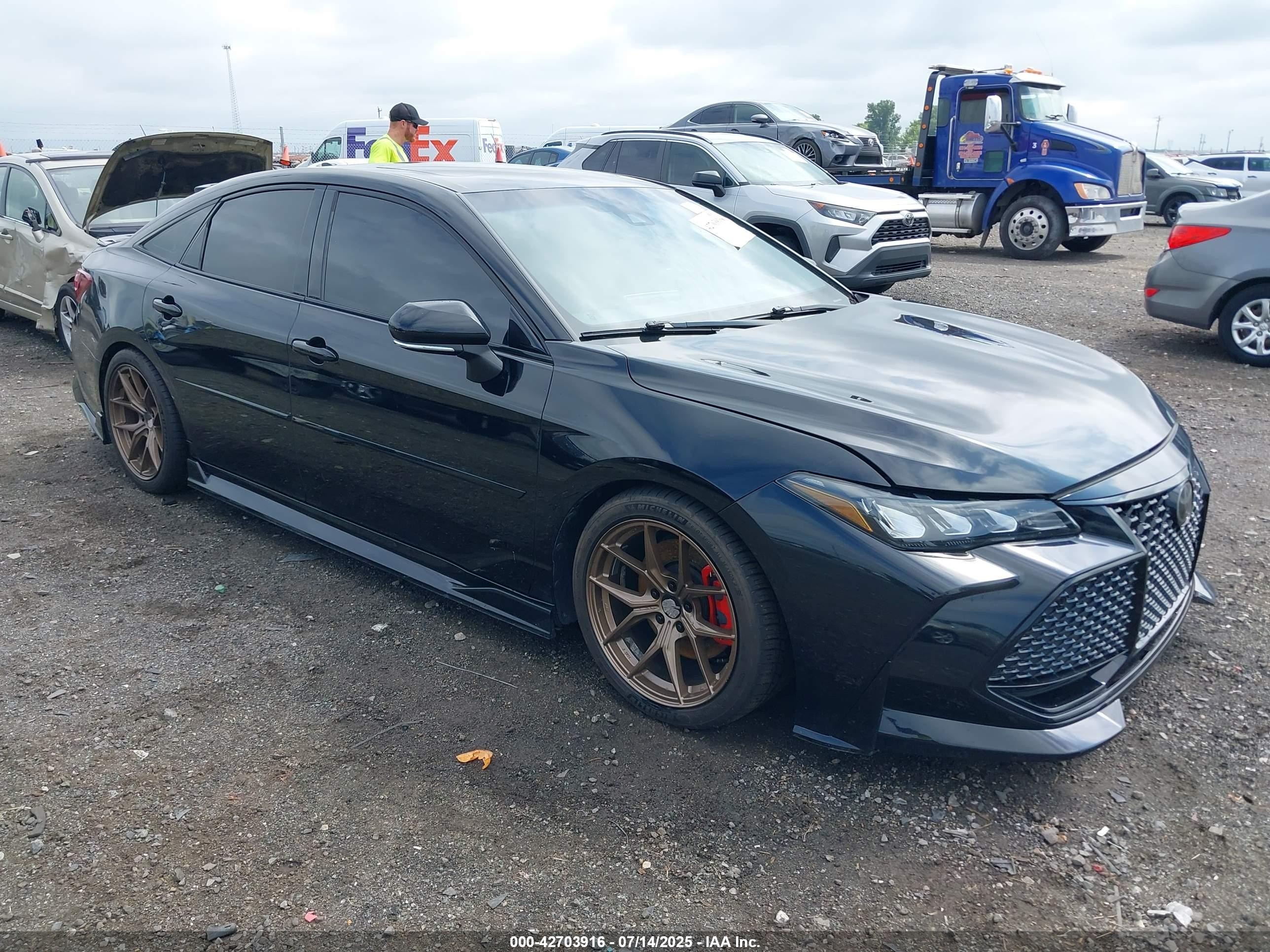 4T1FZ1FB2LU047828