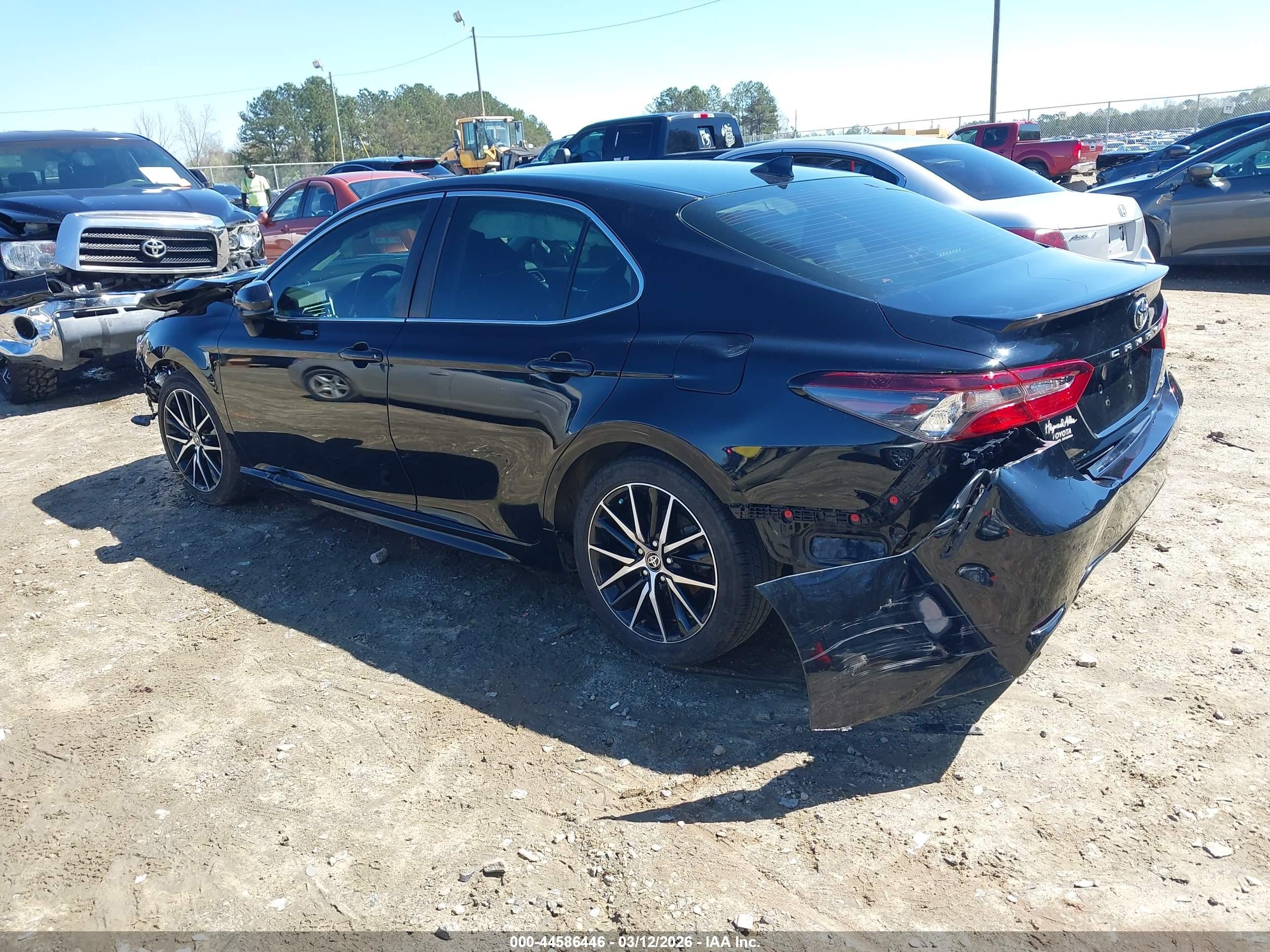 2021 Toyota Camry Se Черный vin: 4T1G11AK0MU405433