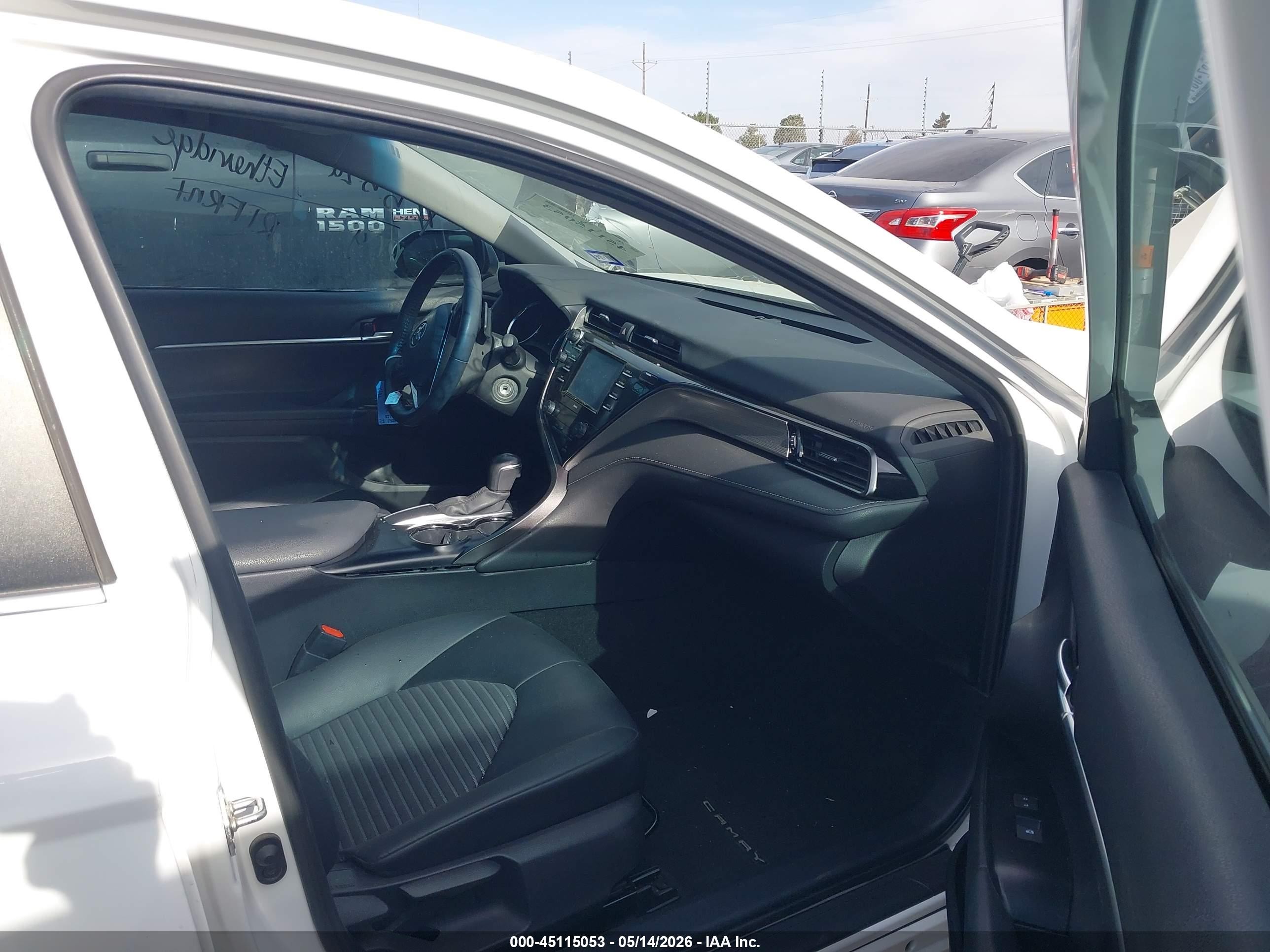 2020 Toyota Camry Se Белый vin: 4T1G11AK1LU510075