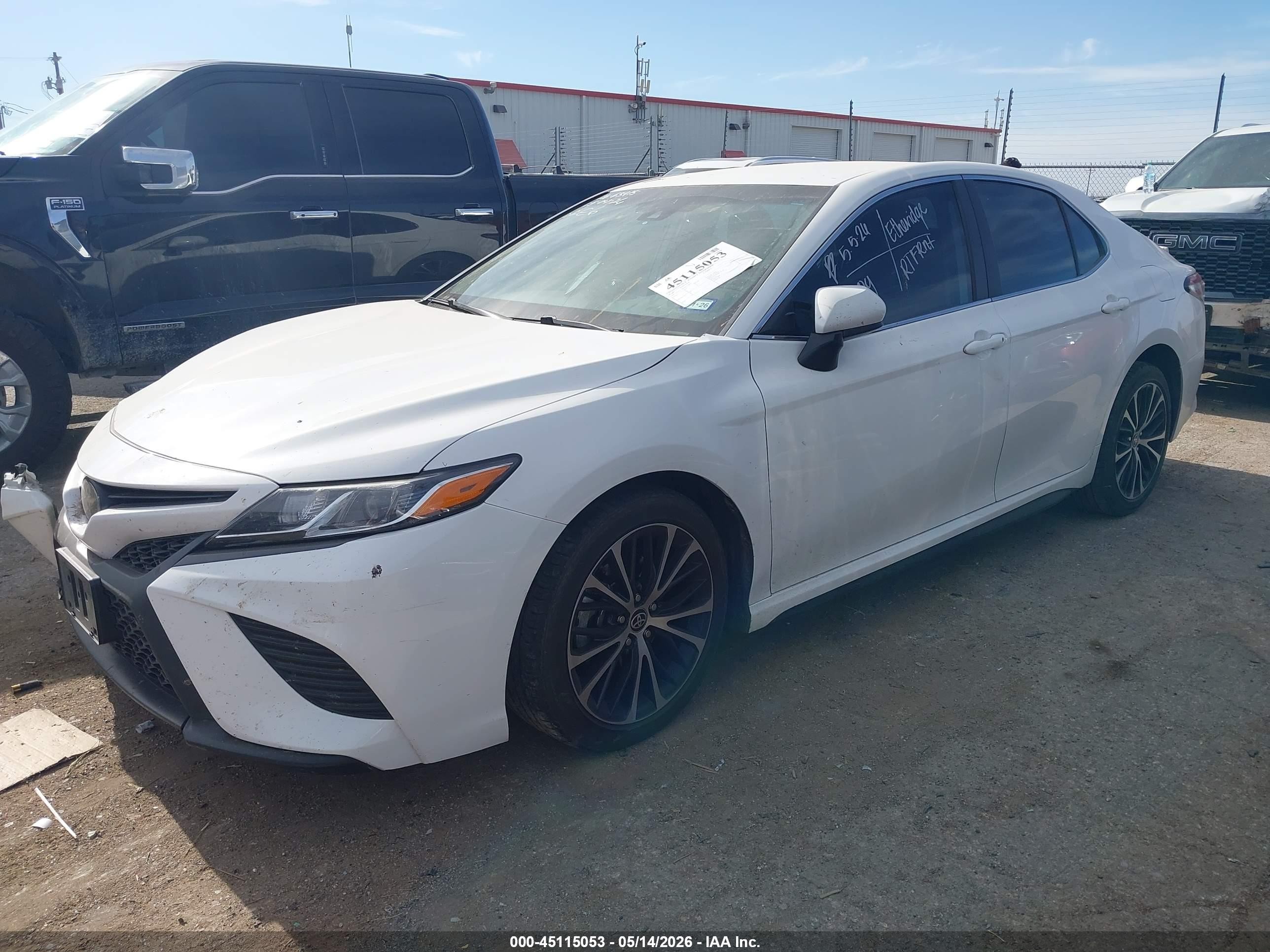 2020 Toyota Camry Se Белый vin: 4T1G11AK1LU510075