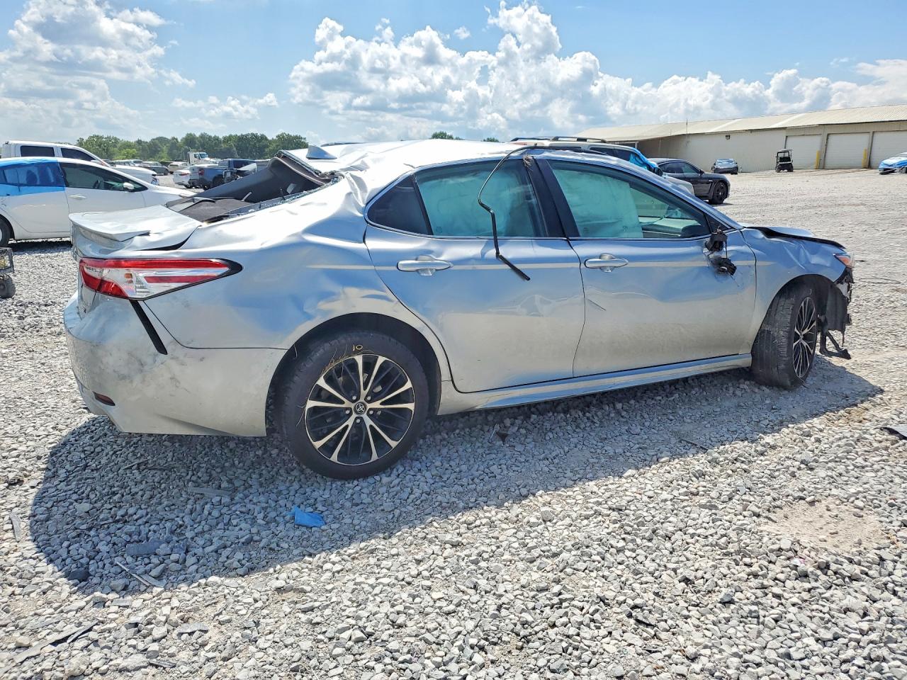 2020 Toyota Camry Se Silver vin: 4T1G11AK2LU931545