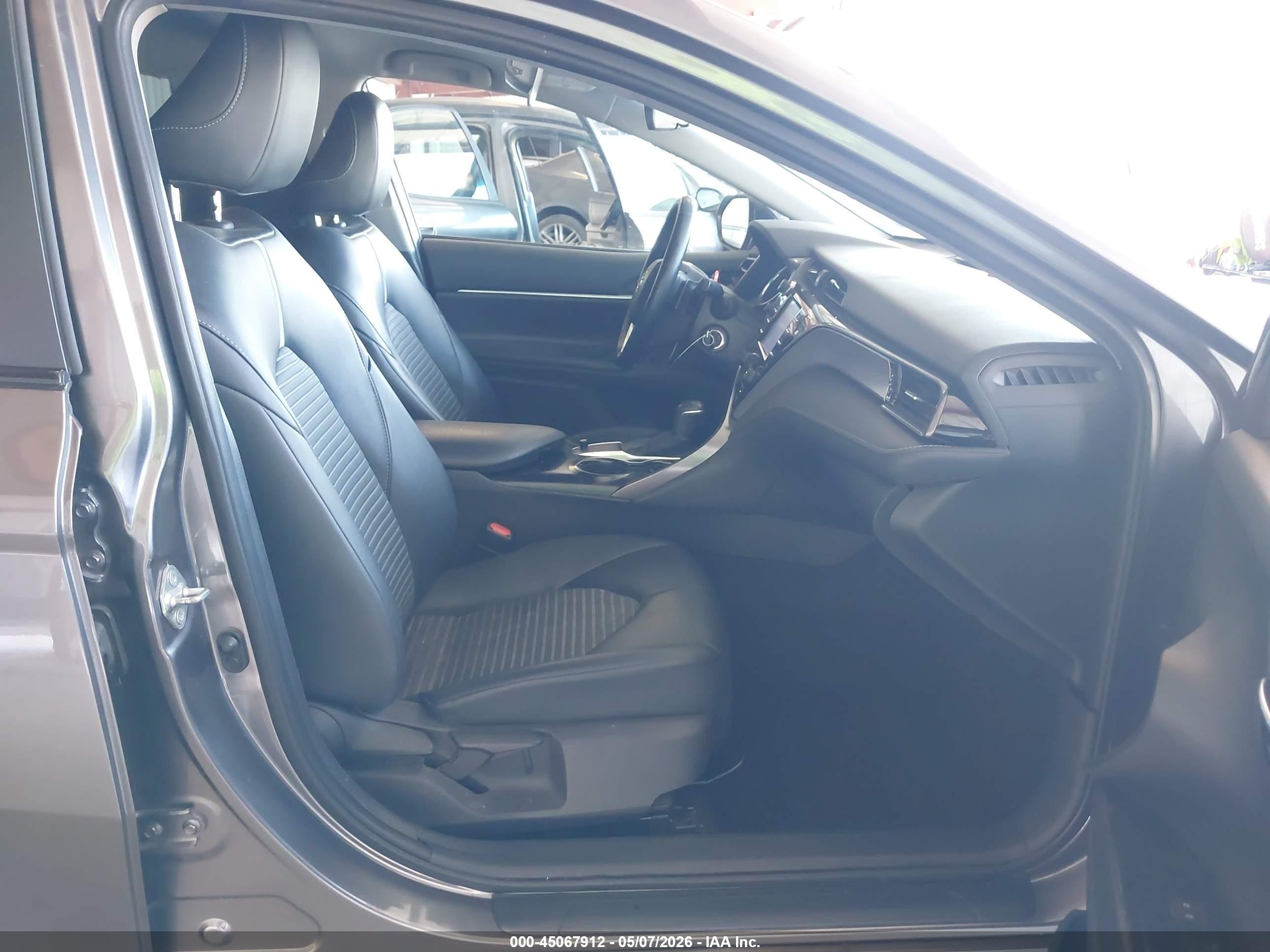 2020 Toyota Camry Se Серый vin: 4T1G11AK2LU992779