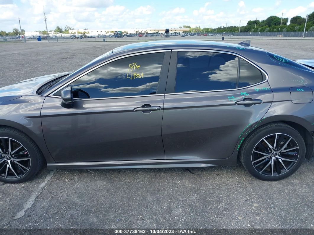 2021 Toyota Camry Se Gray vin: 4T1G11AK3MU460698
