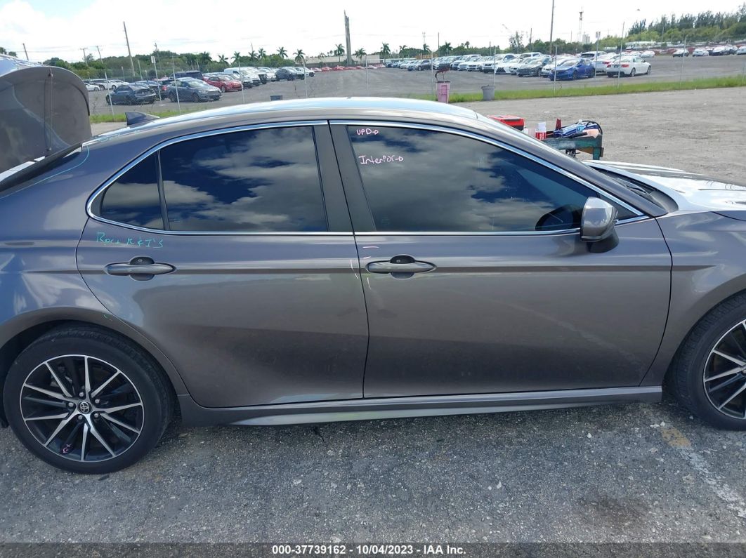 2021 Toyota Camry Se Gray vin: 4T1G11AK3MU460698