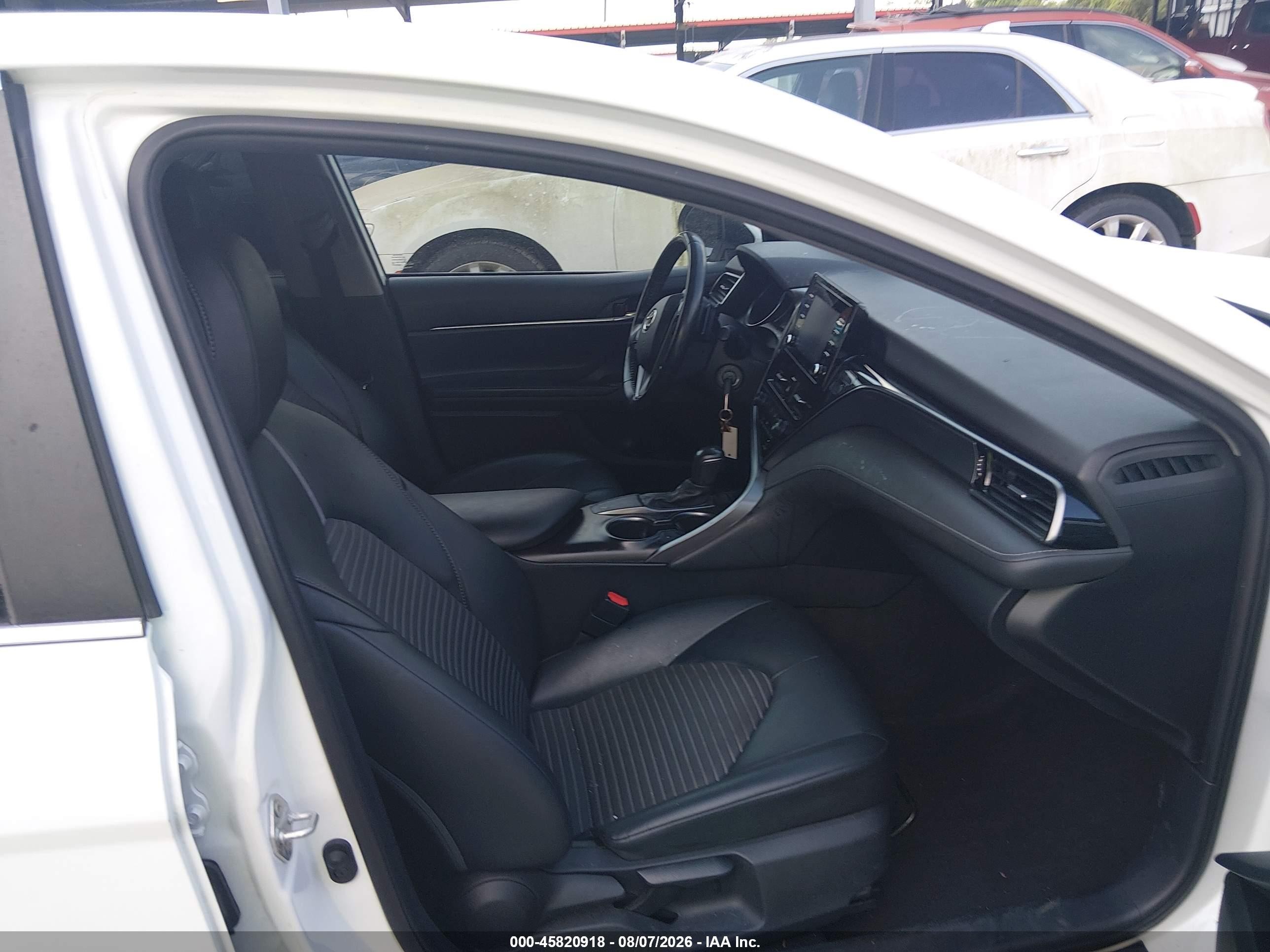 2021 Toyota Camry Se White vin: 4T1G11AK6MU548113