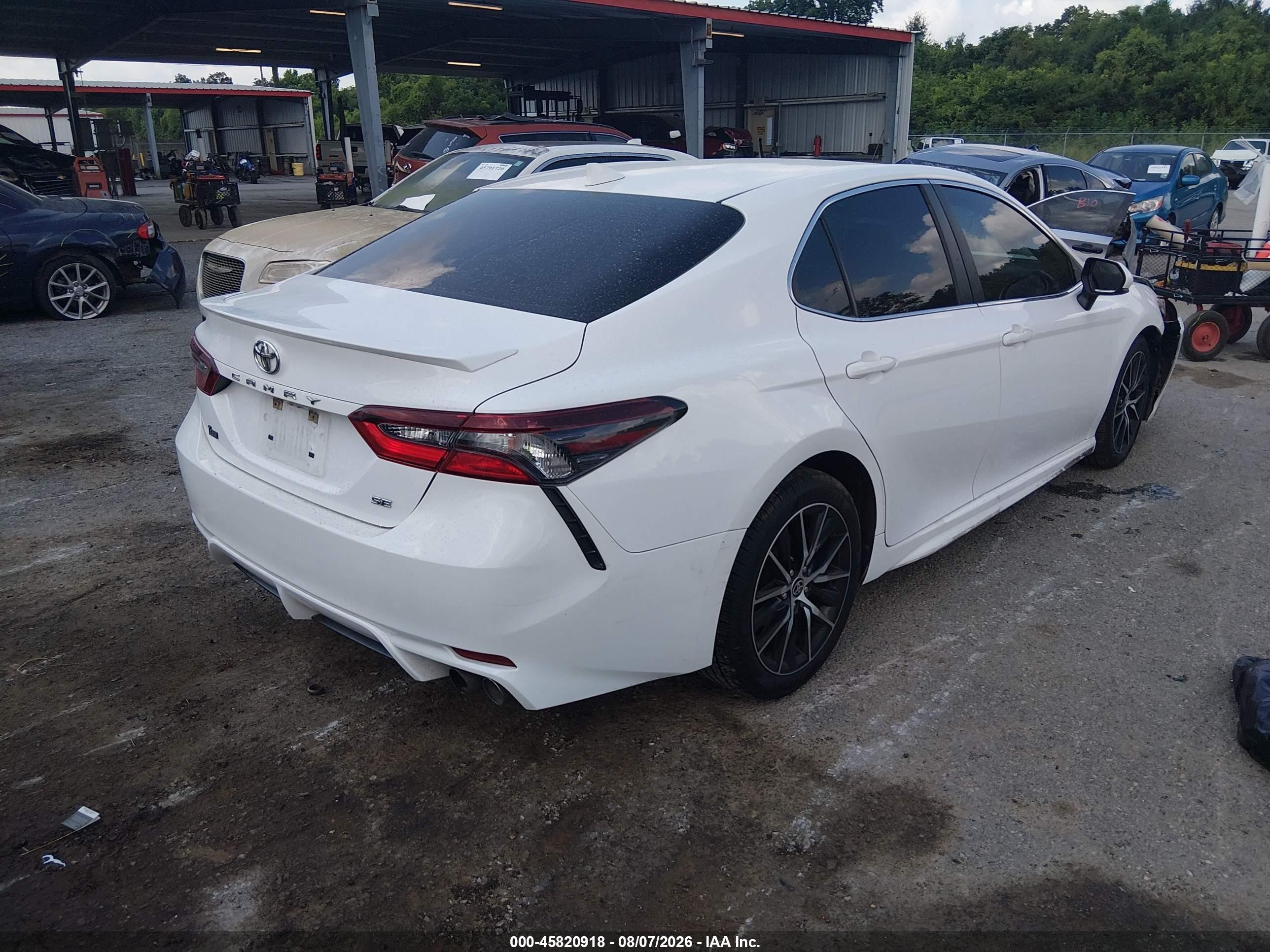 2021 Toyota Camry Se White vin: 4T1G11AK6MU548113