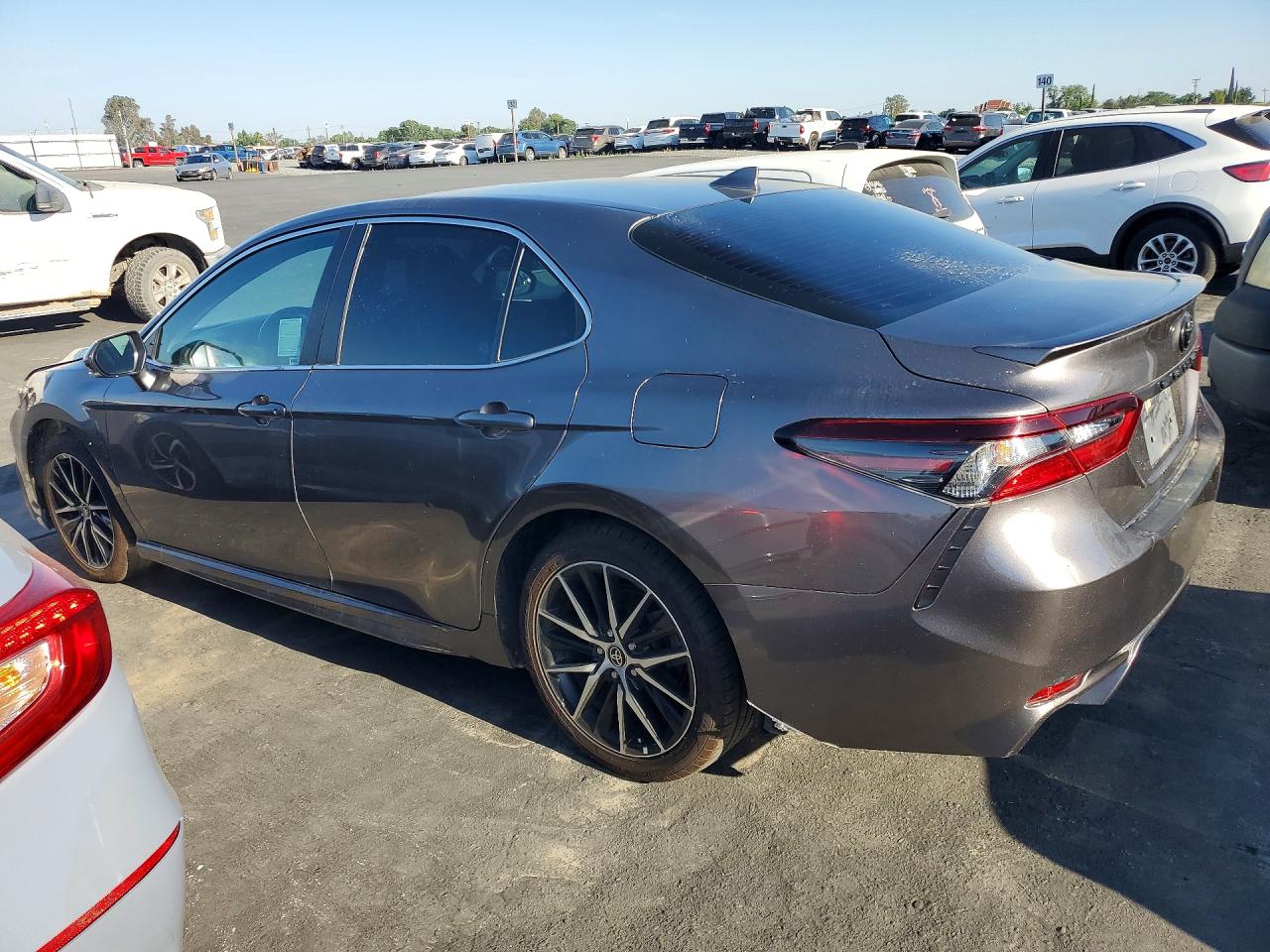 2022 Toyota Camry Se Charcoal vin: 4T1G11AK7NU698202