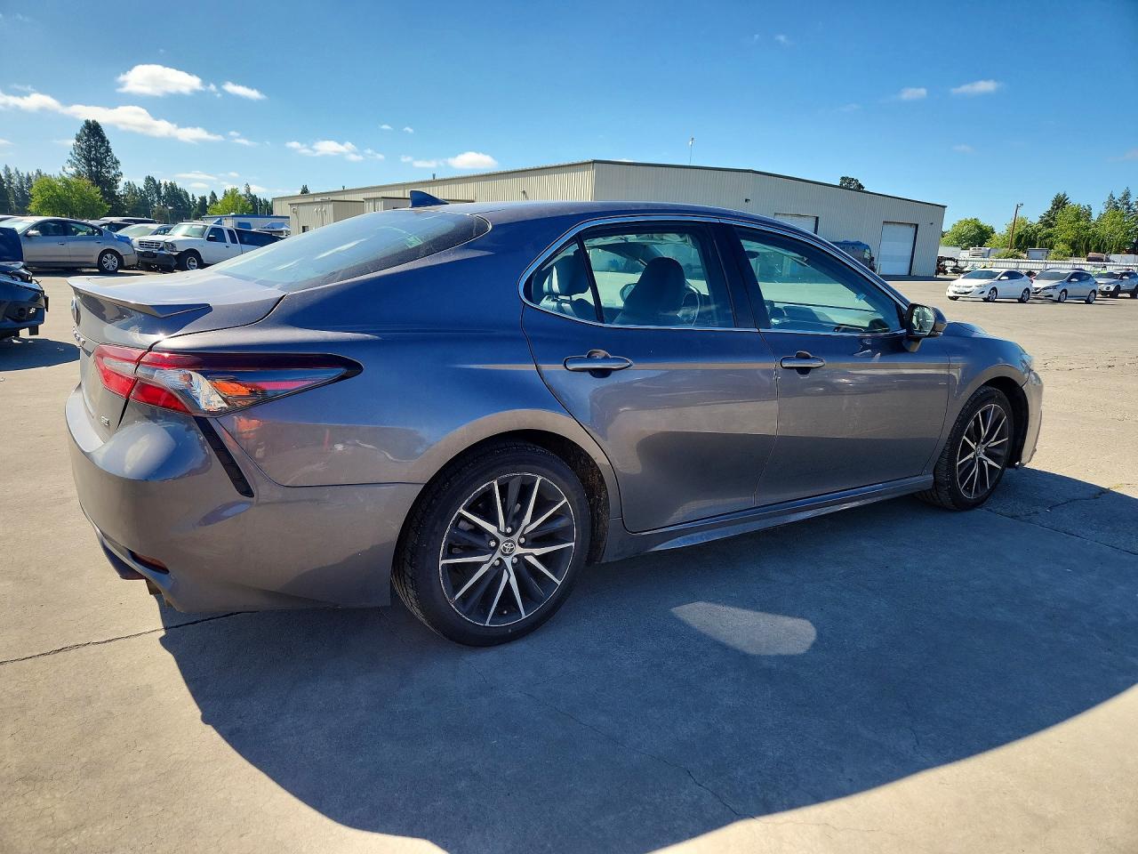 2023 Toyota Camry Se Серый vin: 4T1G11AK7PU814114