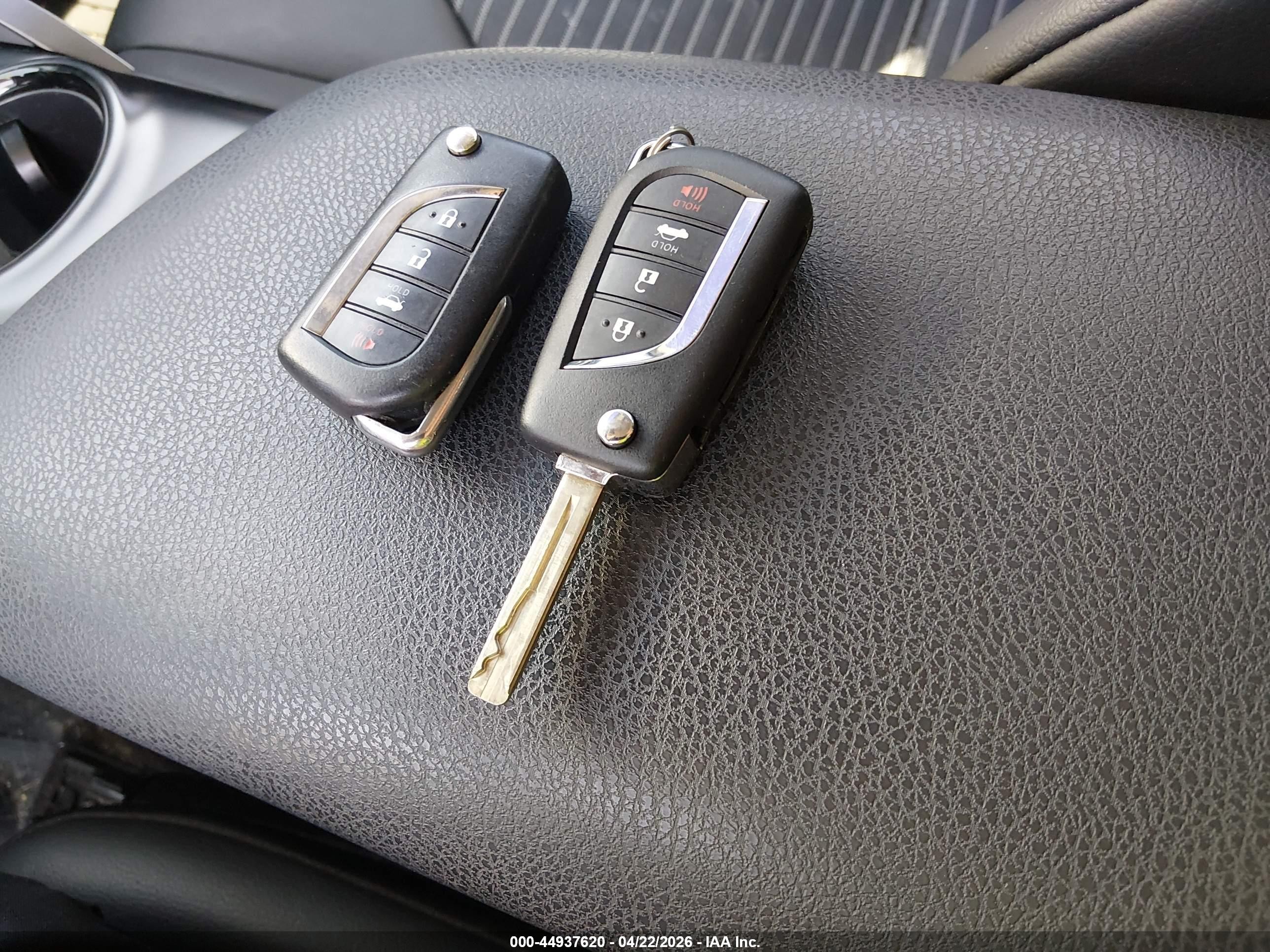 2020 Toyota Camry Se Белый vin: 4T1G11AK8LU955509