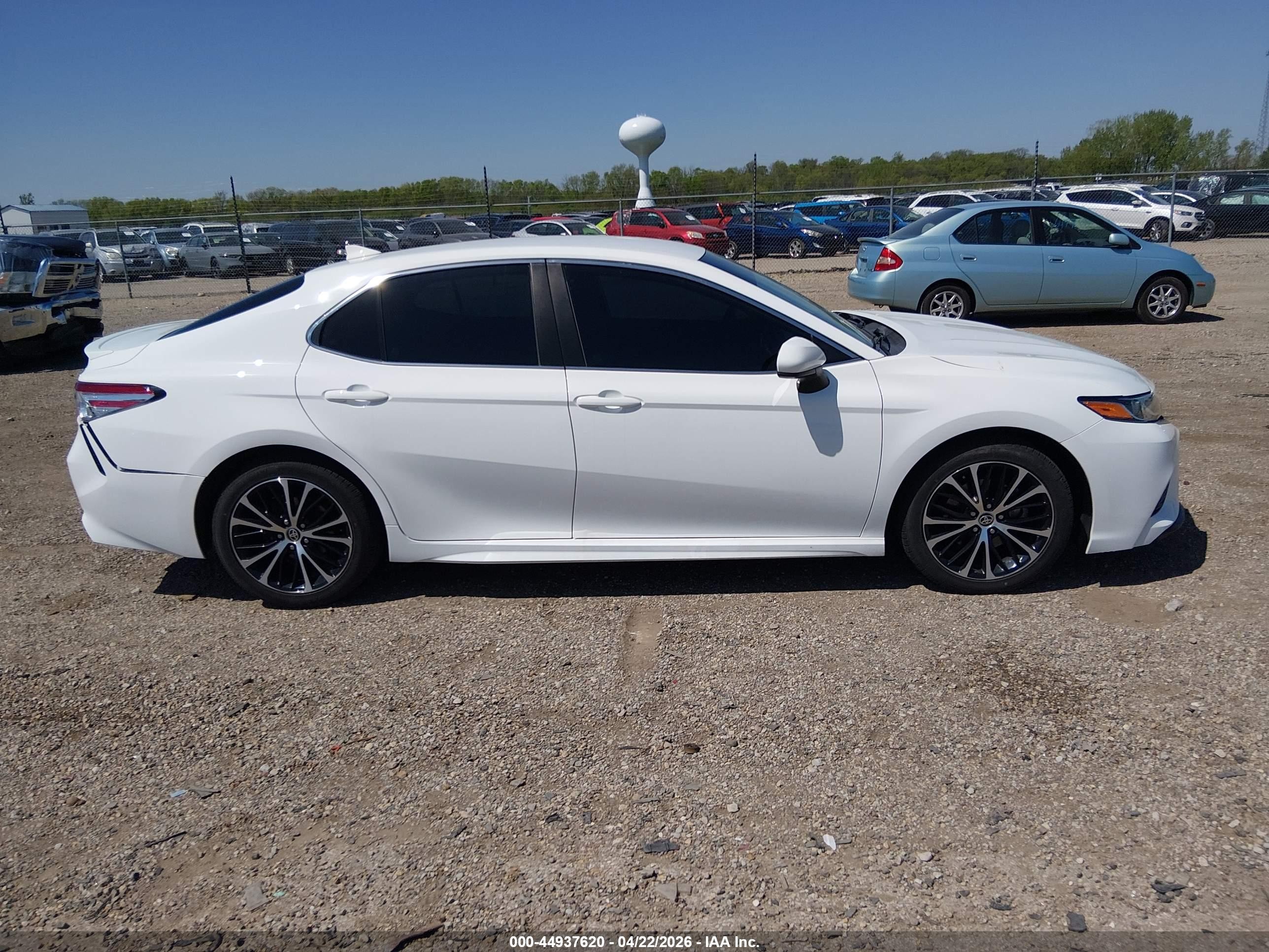 2020 Toyota Camry Se Белый vin: 4T1G11AK8LU955509