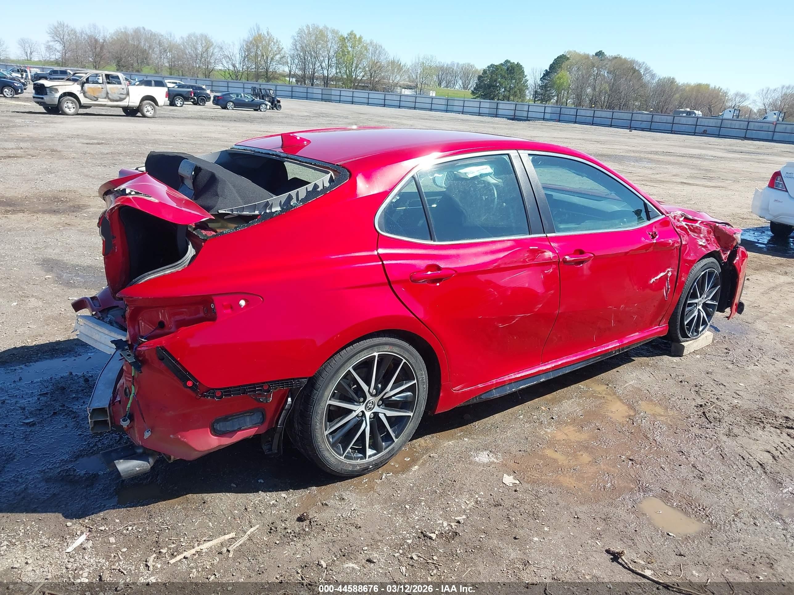 2022 Toyota Camry Se Красный vin: 4T1G11AK8NU064056