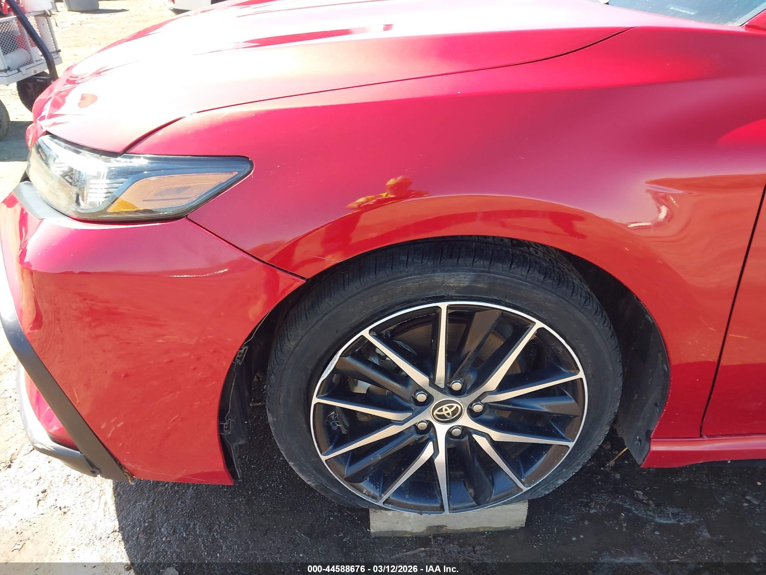 2022 Toyota Camry Se Красный vin: 4T1G11AK8NU064056