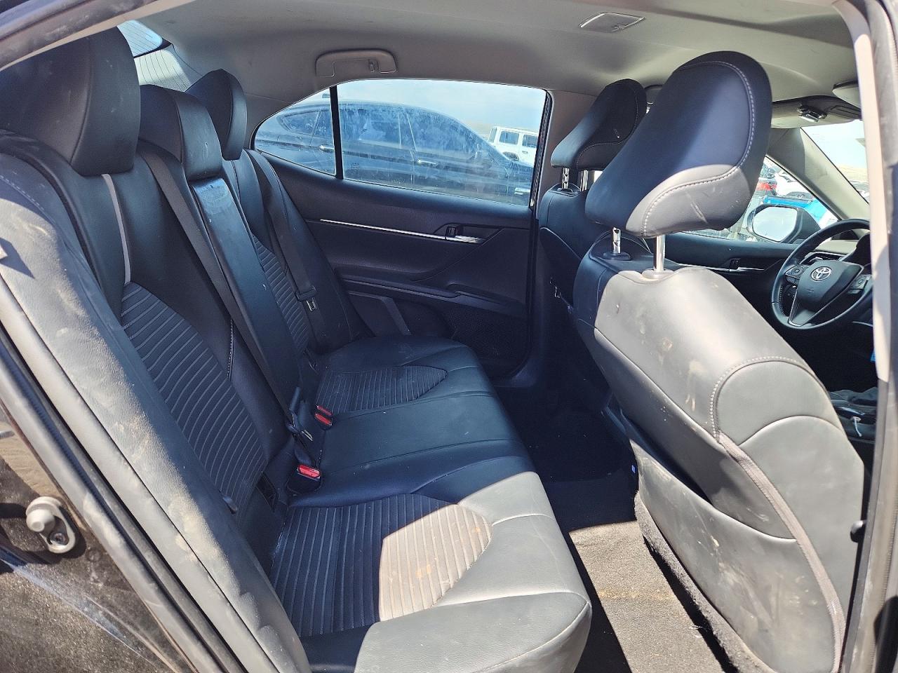 2021 Toyota Camry Se Black vin: 4T1G11AKXMU488255