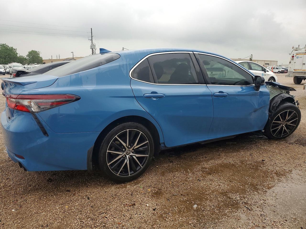 2023 Toyota Camry Se Blue vin: 4T1G11AKXPU127340