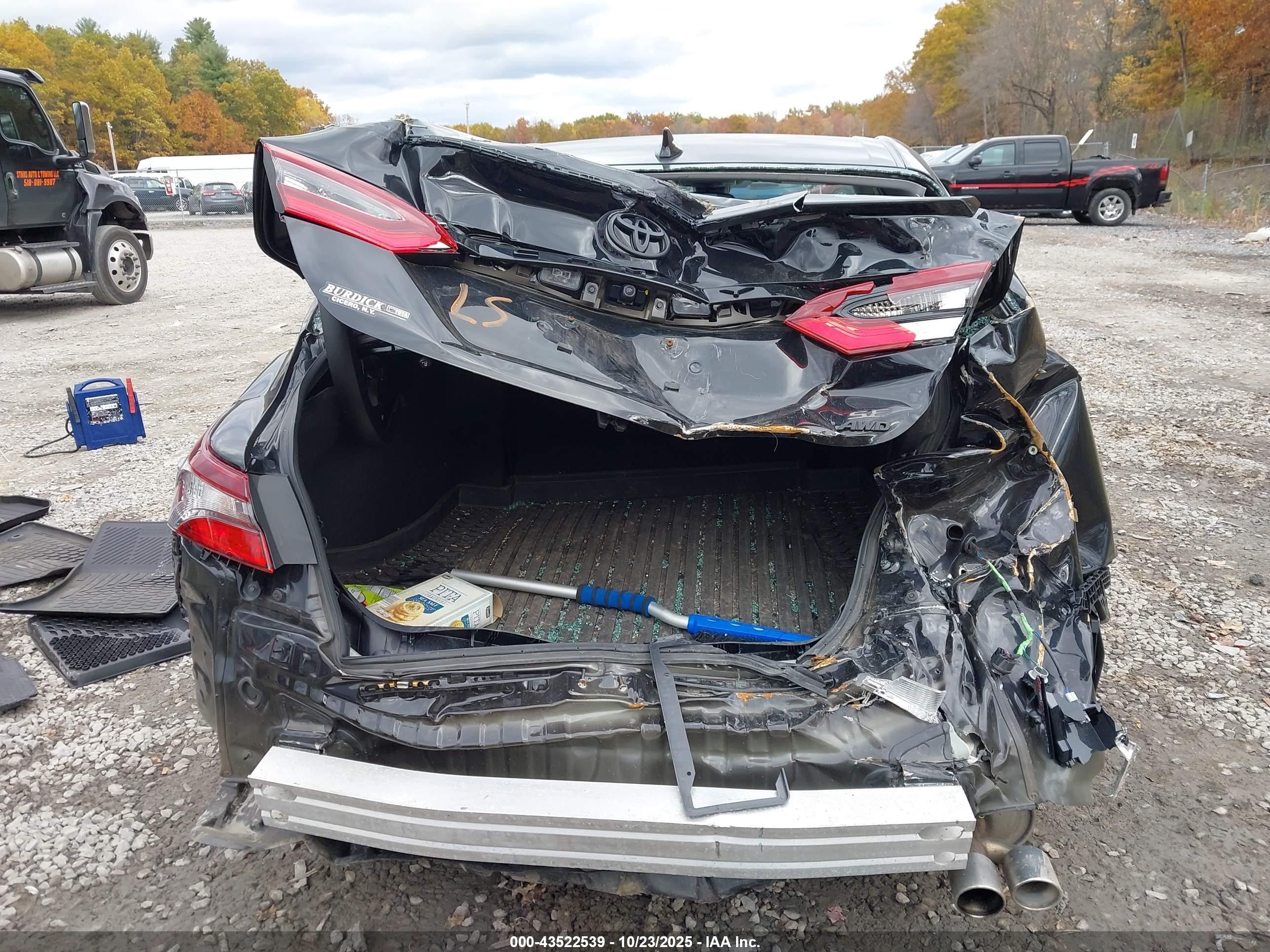2023 Toyota Camry Se Awd Черный vin: 4T1G11BK1PU084554