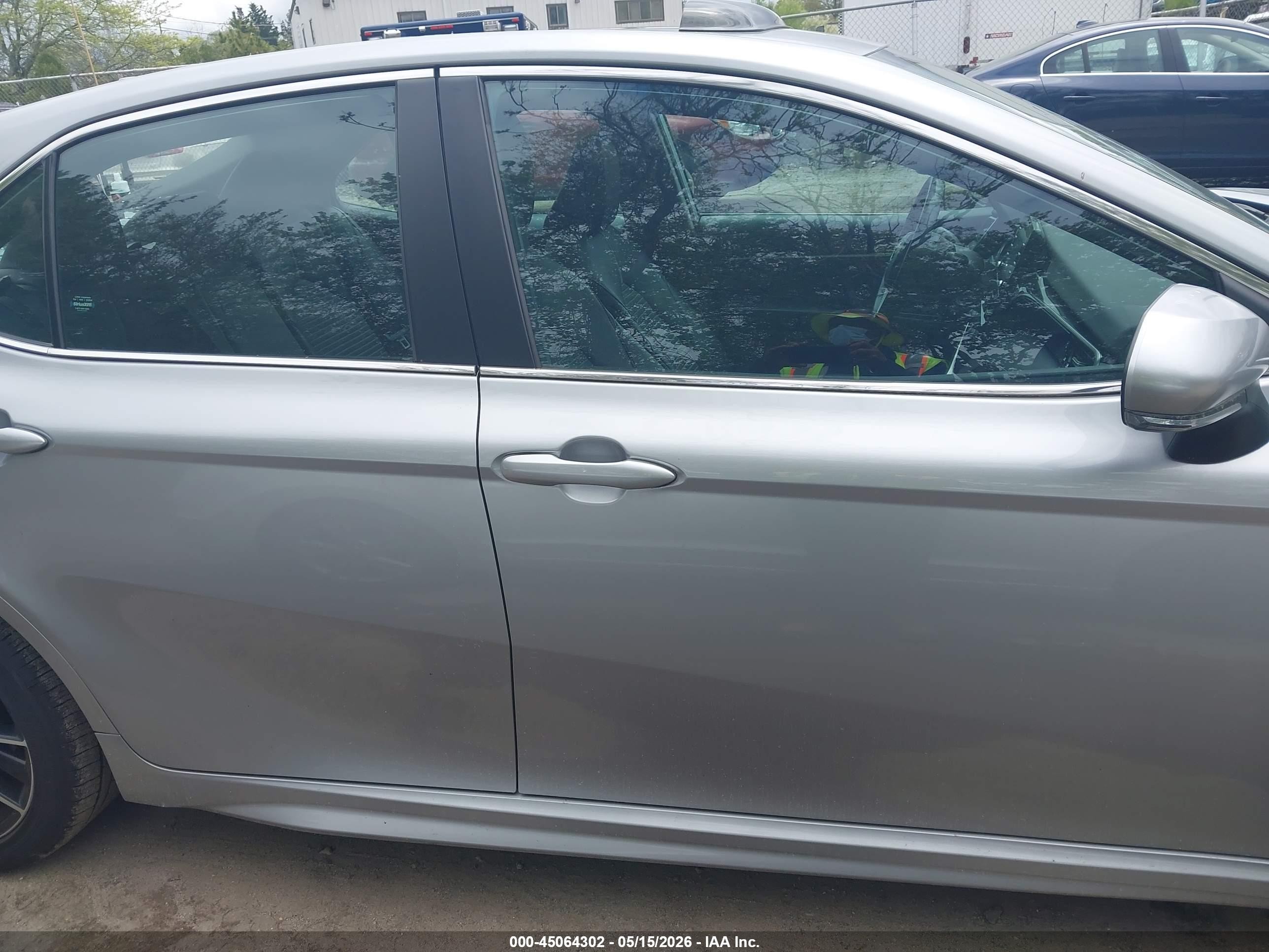 2023 Toyota Camry Se Awd Silver vin: 4T1G11BK2PU086829