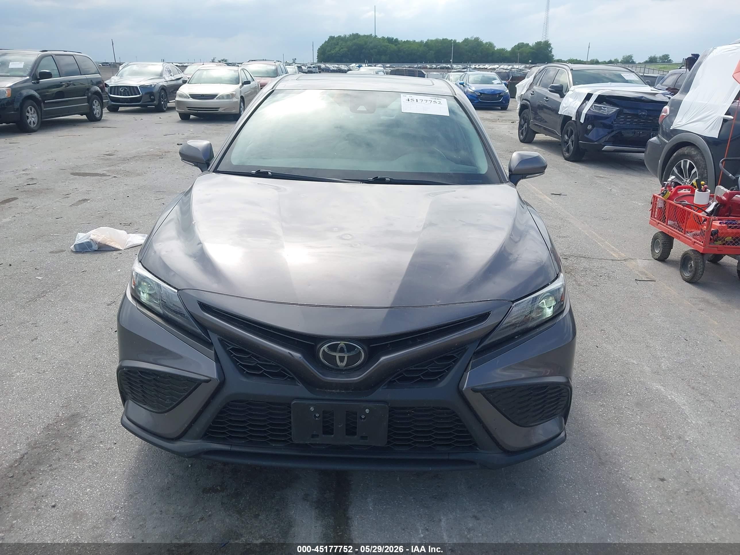2021 Toyota Camry Se Awd Золотой vin: 4T1G11BK5MU035952