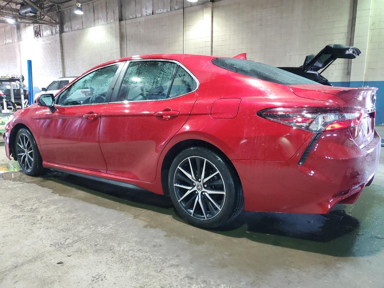 2021 Toyota Camry Se Red vin: 4T1G11BK9MU040099