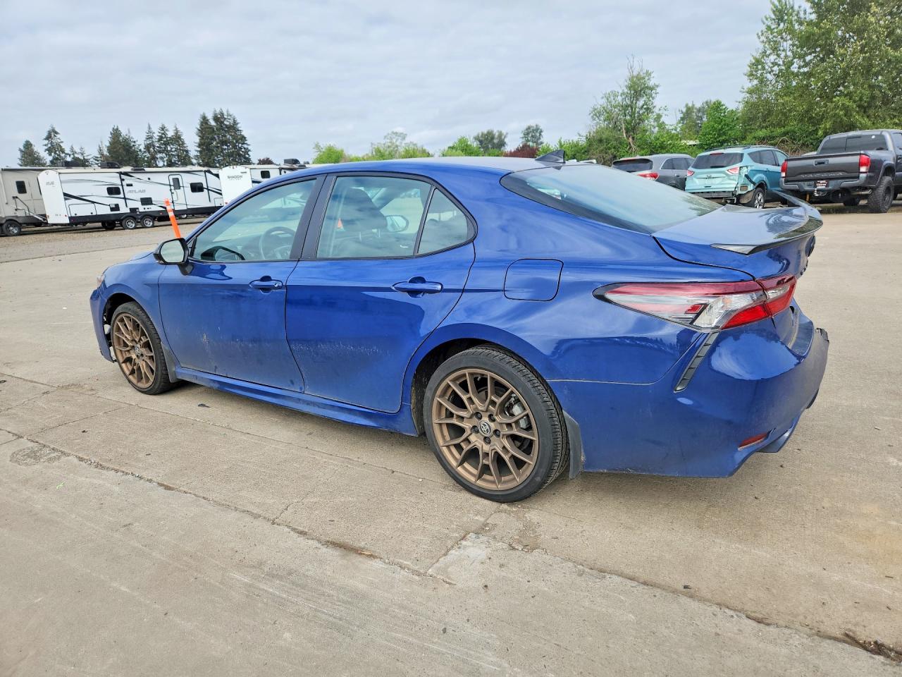 2024 Toyota Camry Se Nightshade Blue vin: 4T1G11BK9RU131168
