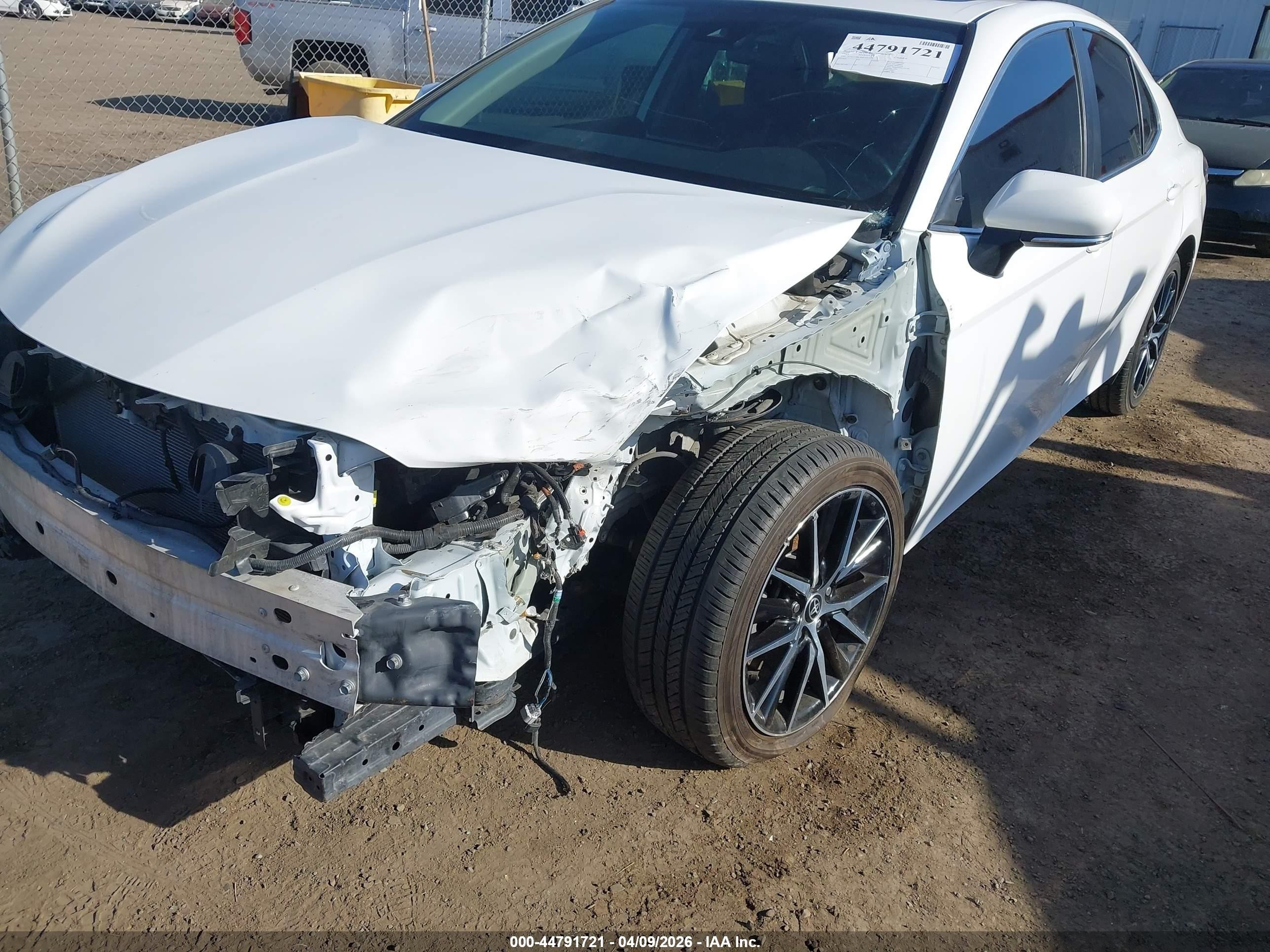 2021 Toyota Camry Se Awd White vin: 4T1G11BKXMU036952