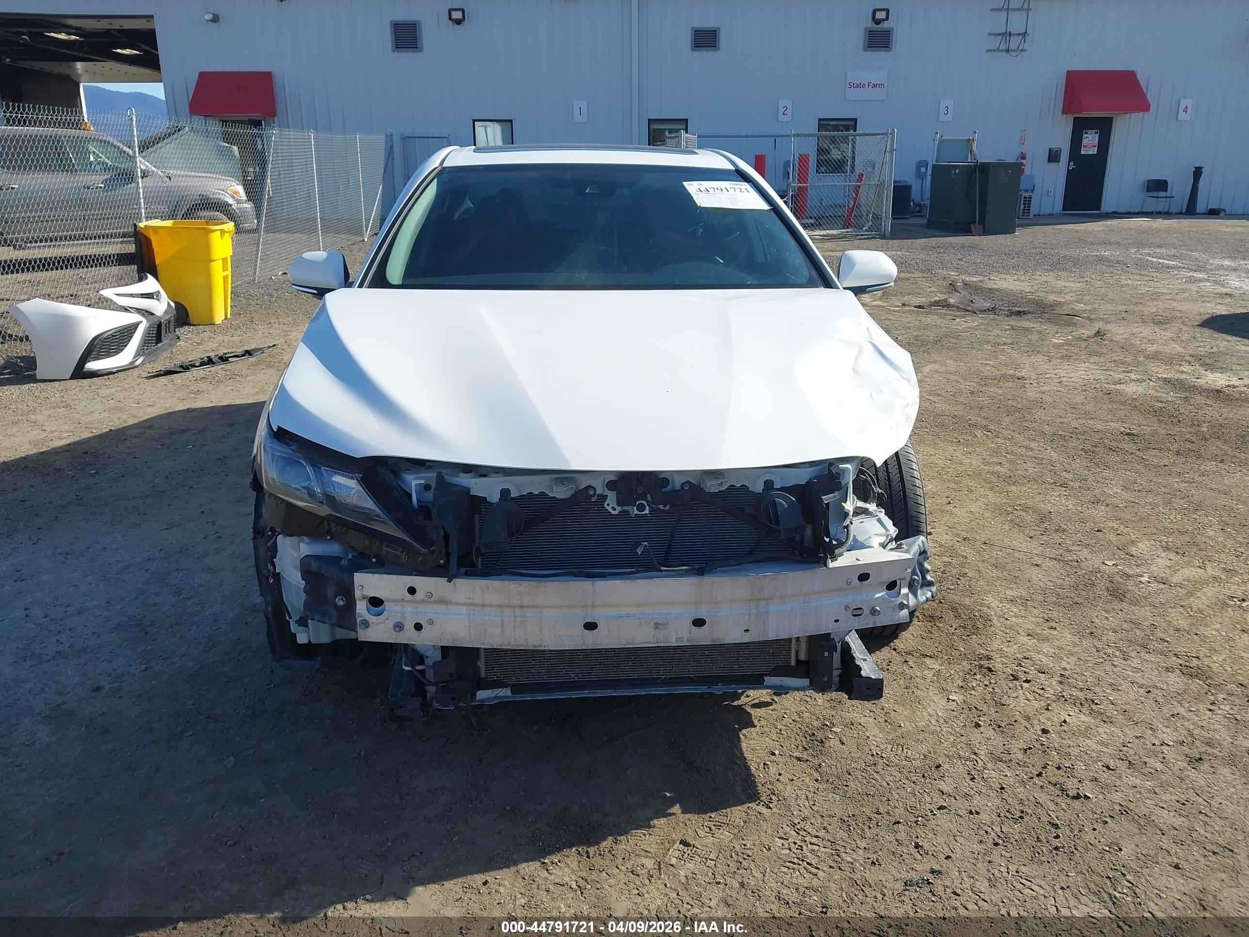 2021 Toyota Camry Se Awd White vin: 4T1G11BKXMU036952