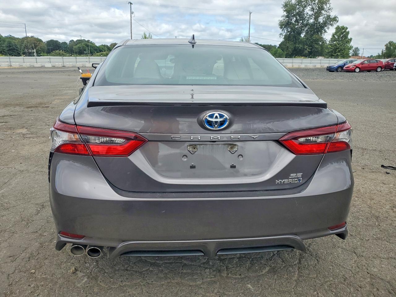 2022 Toyota Camry Hybrid Se Серый vin: 4T1G31AK7NU576367