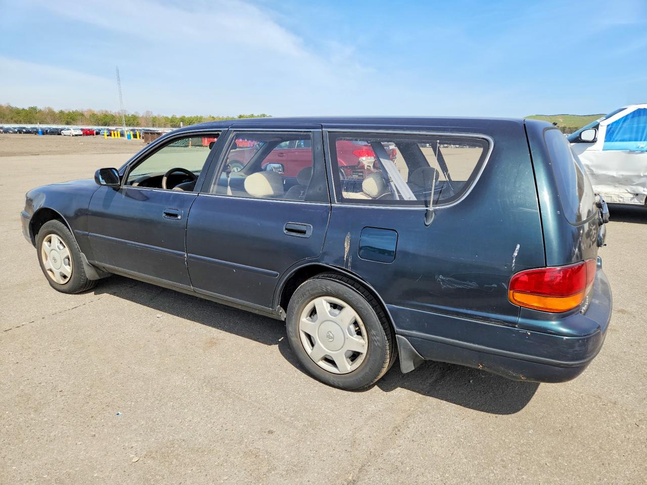 1994 Toyota Camry Le Green vin: 4T1GK12W7RU057149