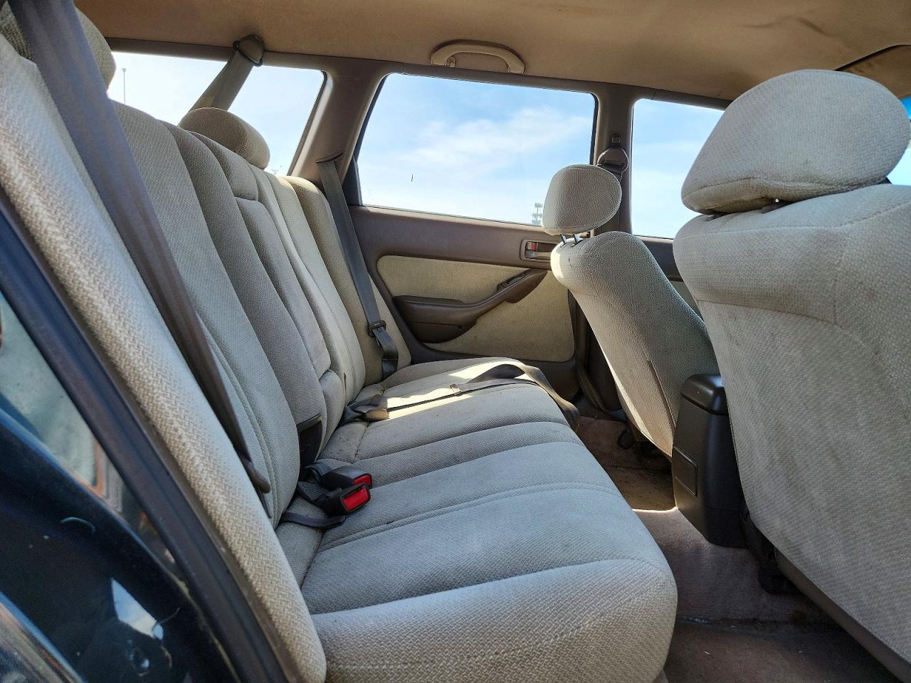 1994 Toyota Camry Le Green vin: 4T1GK12W7RU057149