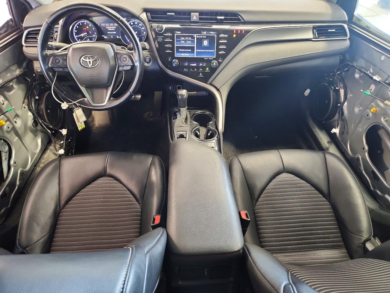 2020 Toyota Camry Se Silver vin: 4T1J11BK7LU004545