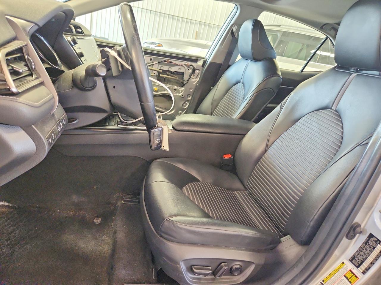 2020 Toyota Camry Se Silver vin: 4T1J11BK7LU004545