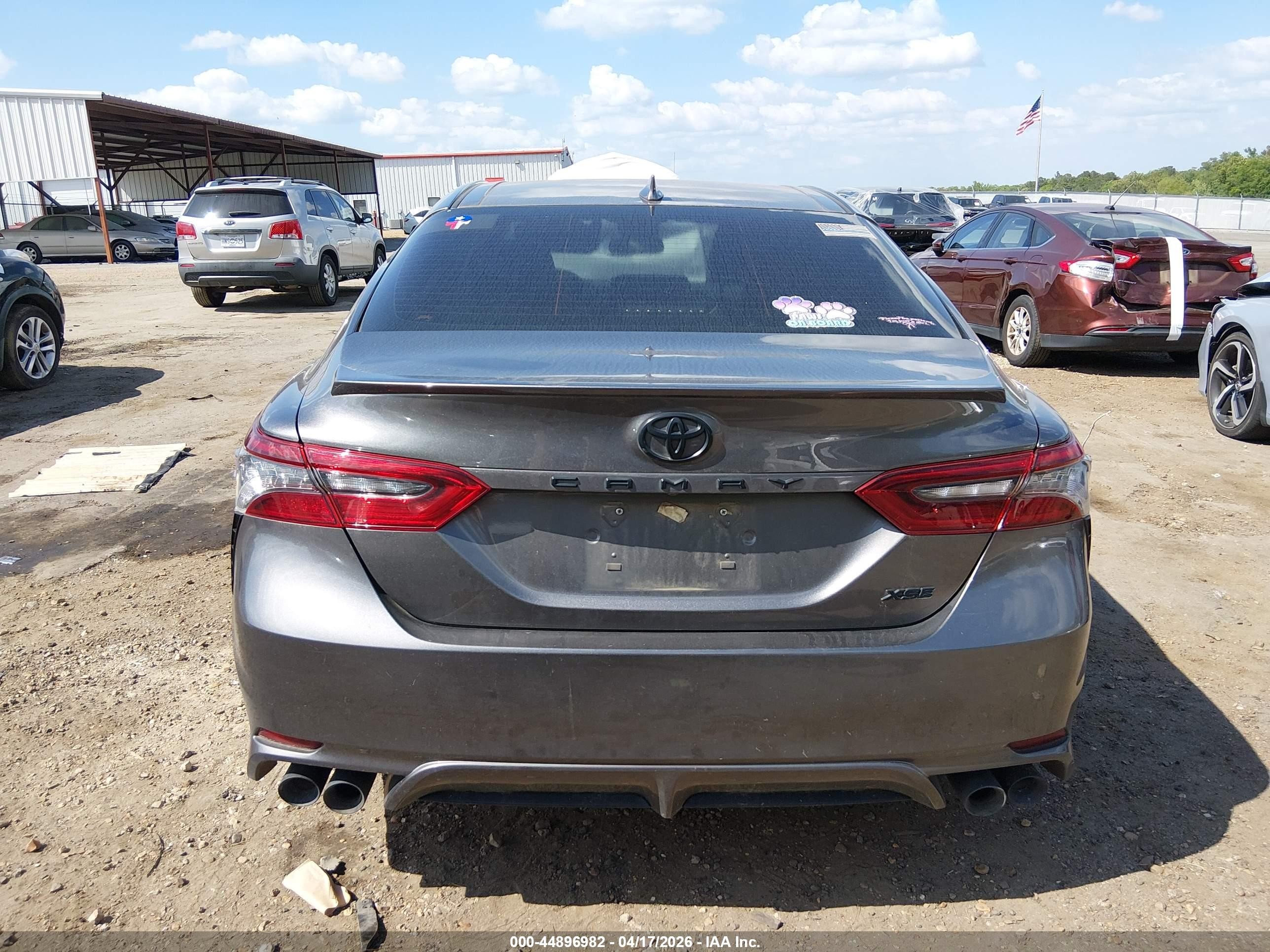 2021 Toyota Camry Xse Серый vin: 4T1K61AK2MU577765