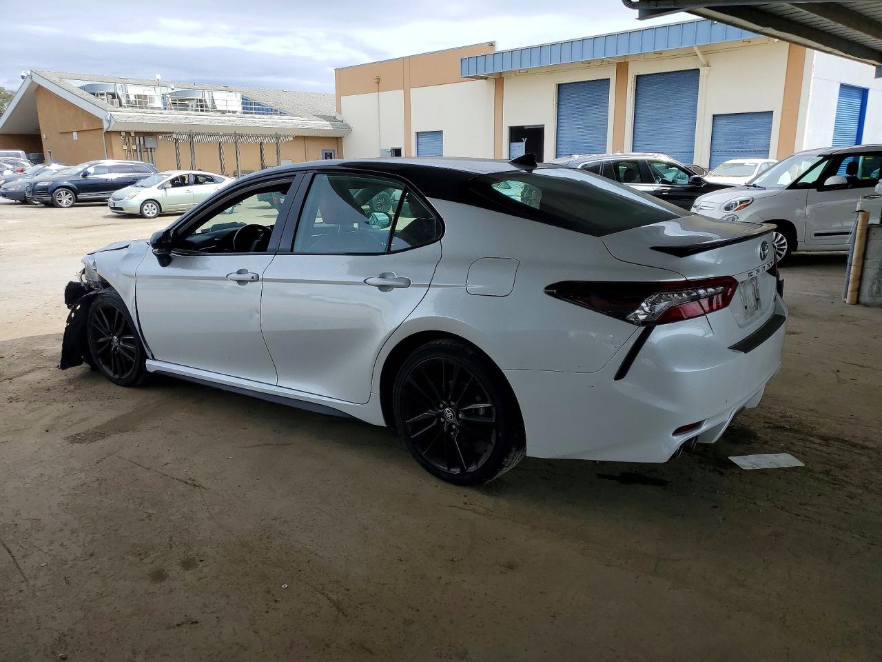 2021 Toyota Camry Xse Белый vin: 4T1K61AKXMU436202