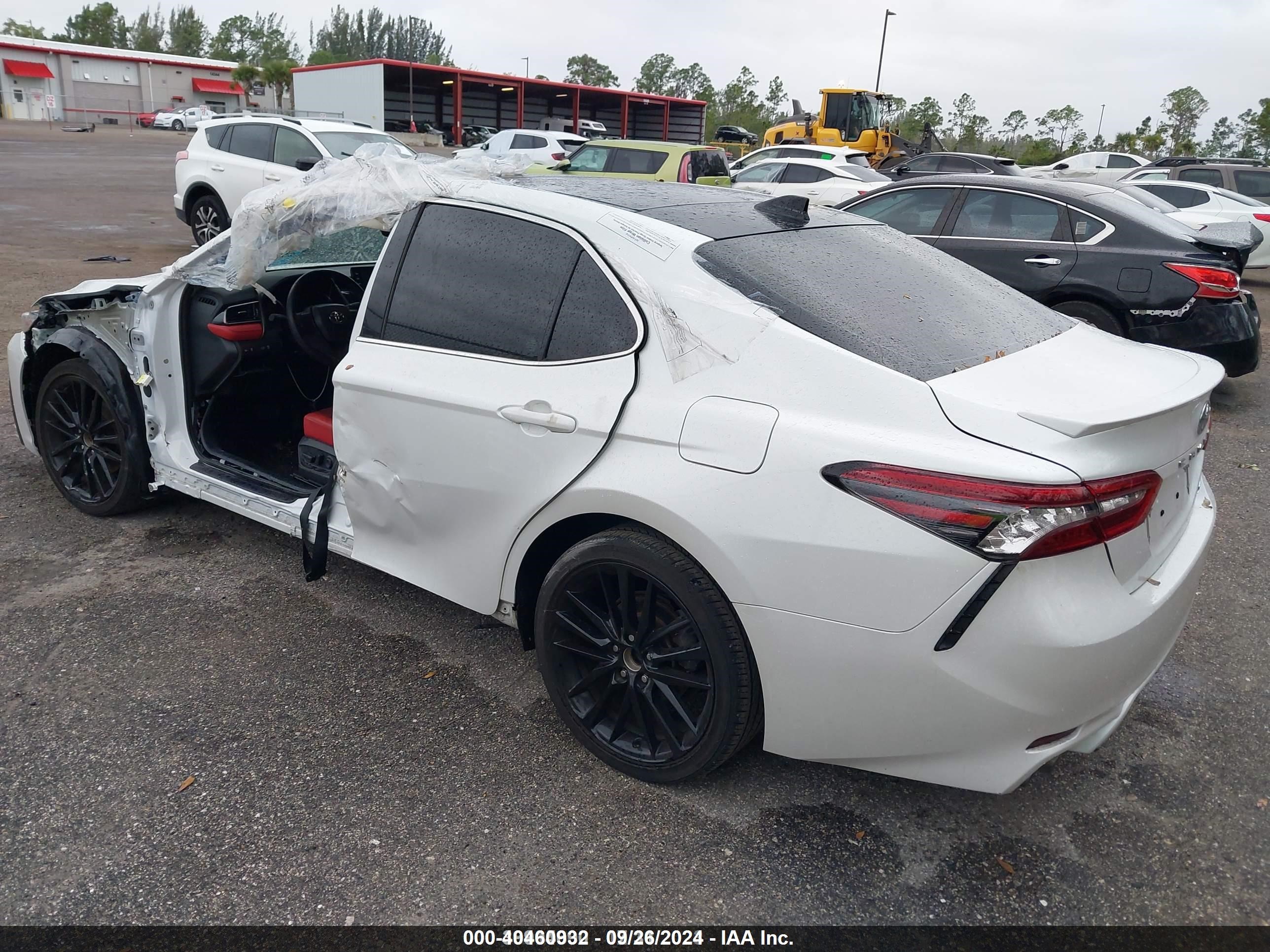 2021 Toyota Camry Xse Белый vin: 4T1K61AKXMU568974