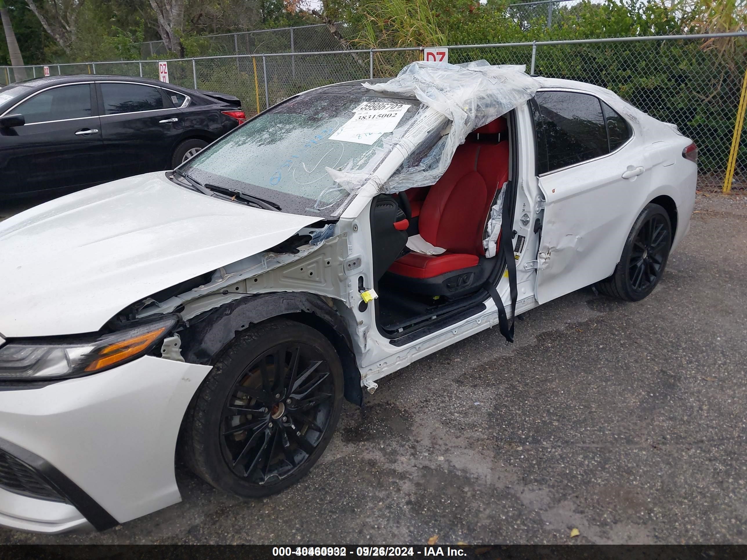 2021 Toyota Camry Xse Белый vin: 4T1K61AKXMU568974