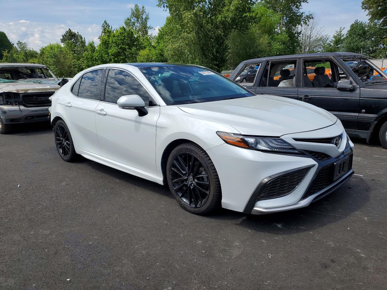 2021 Toyota Camry Xse White vin: 4T1K61BK1MU031960