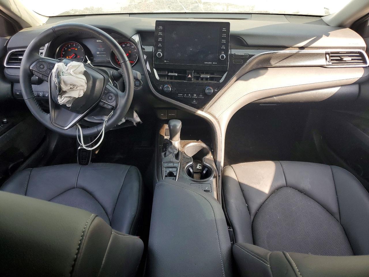 2024 Toyota Camry Xse Silver vin: 4T1K61BK7RU117555