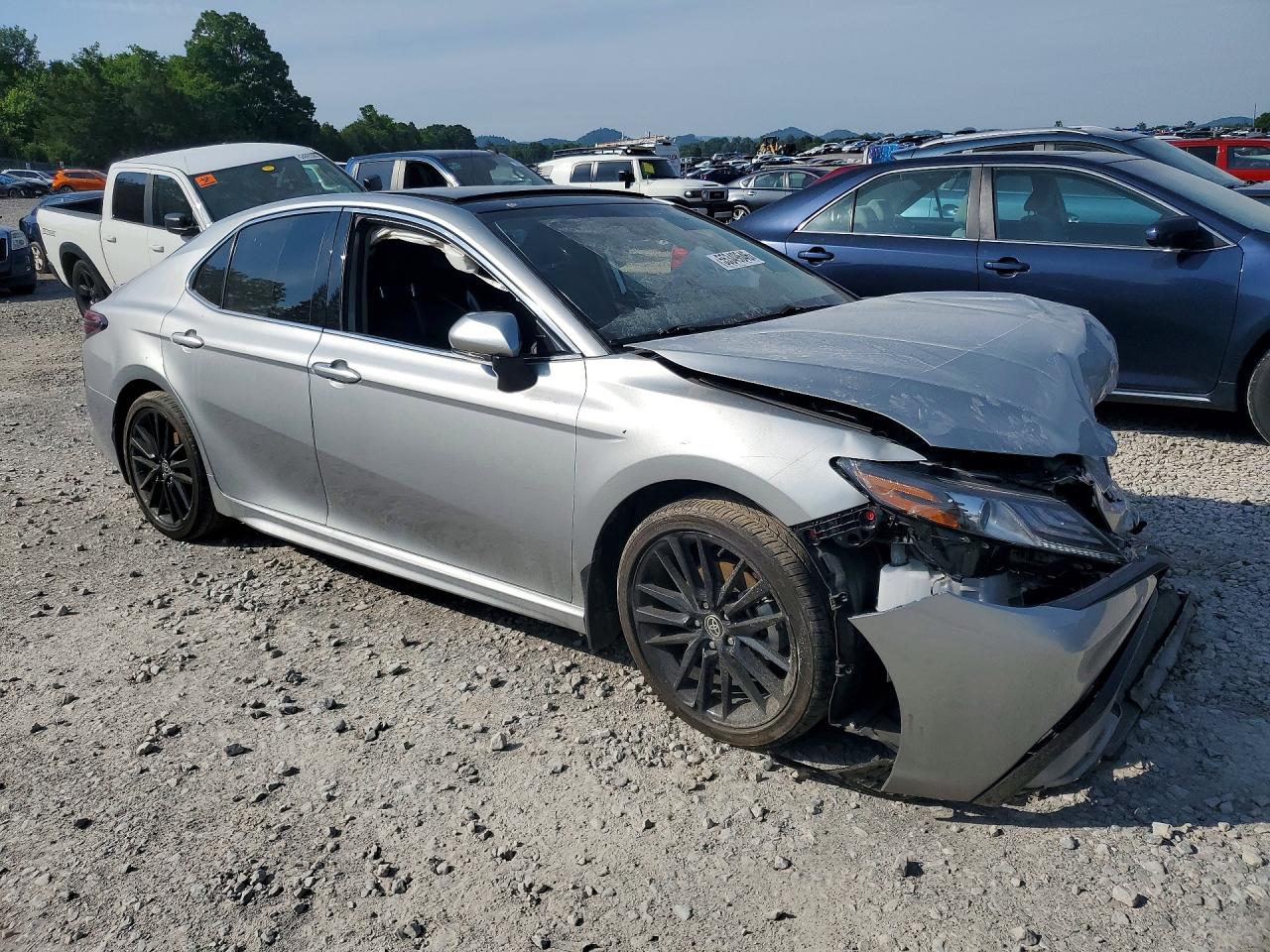 2024 Toyota Camry Xse Silver vin: 4T1K61BK7RU117555