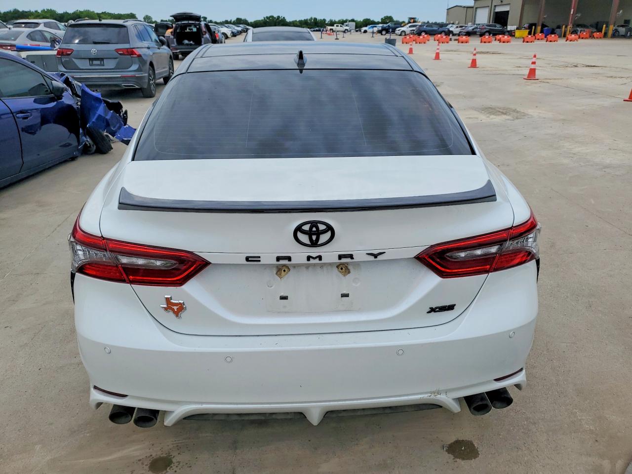 2021 Toyota Camry Xse V6 White vin: 4T1KZ1AK2MU054236