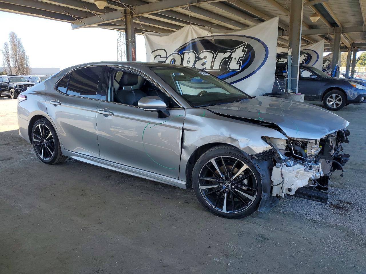 2020 Toyota Camry Xse V6 Серебряный vin: 4T1KZ1AK3LU036021