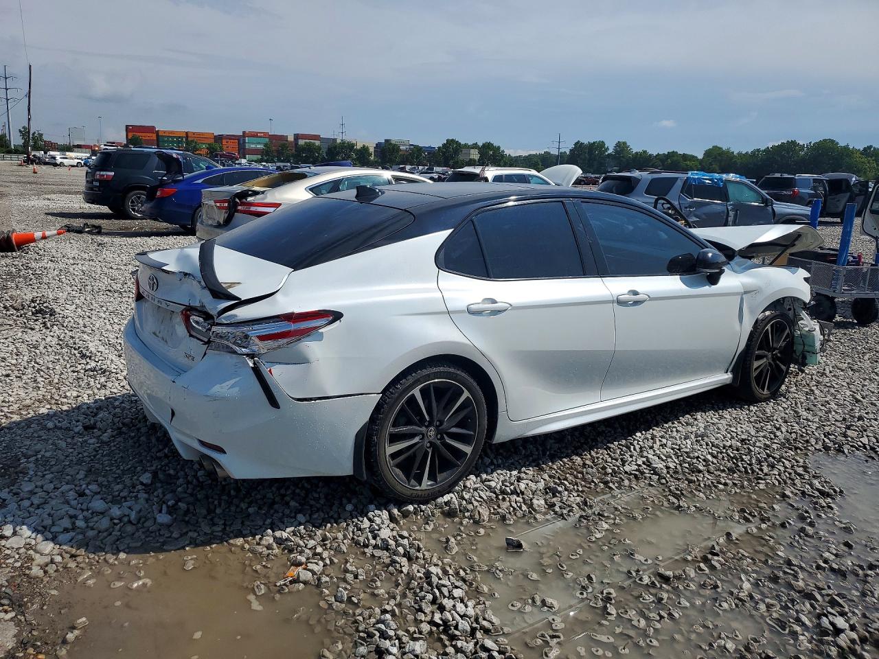 2020 Toyota Camry Xse V6 White vin: 4T1KZ1AK5LU044444
