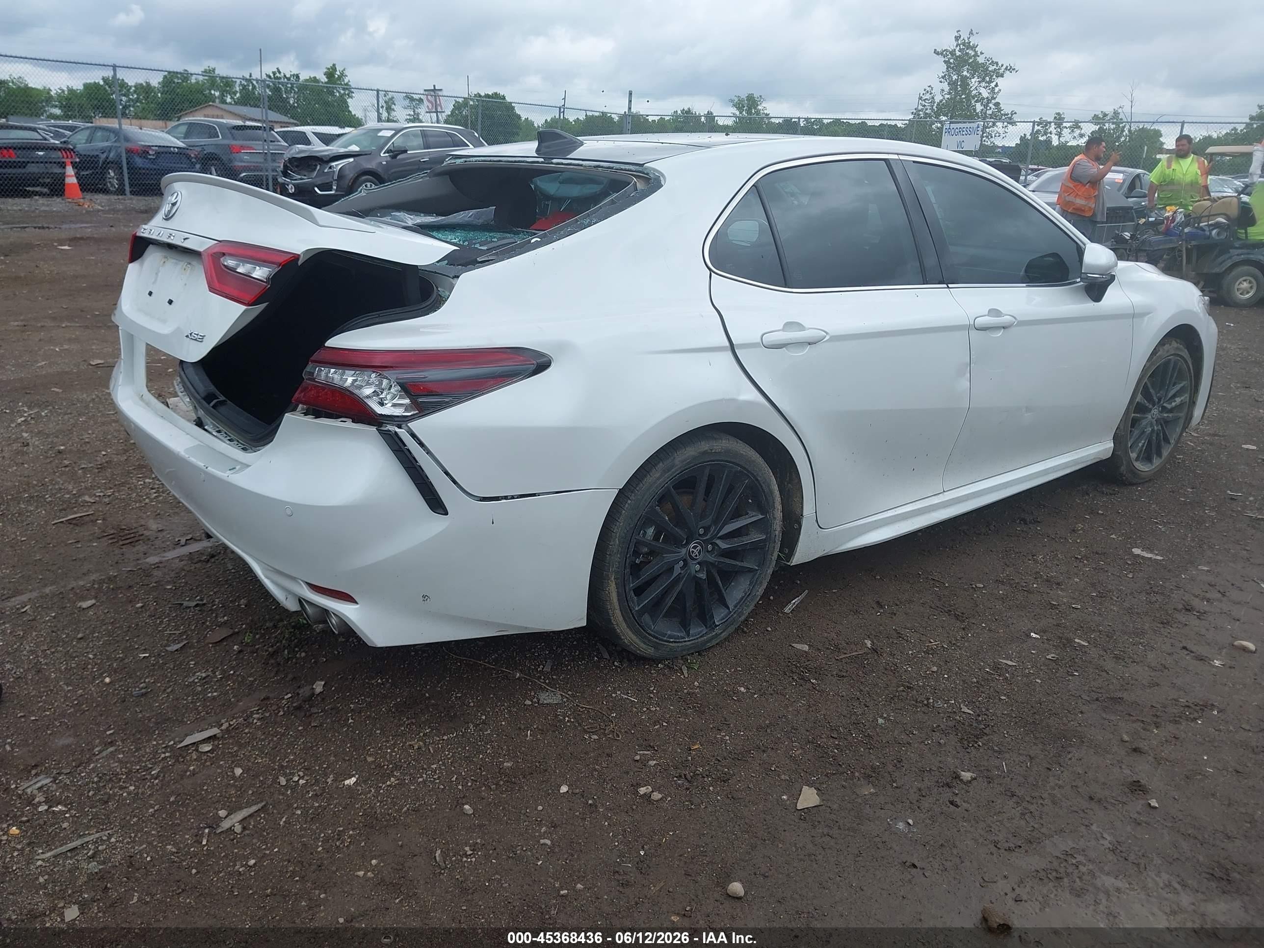 2024 Toyota Camry Xse V6 White vin: 4T1KZ1AK6RU096545
