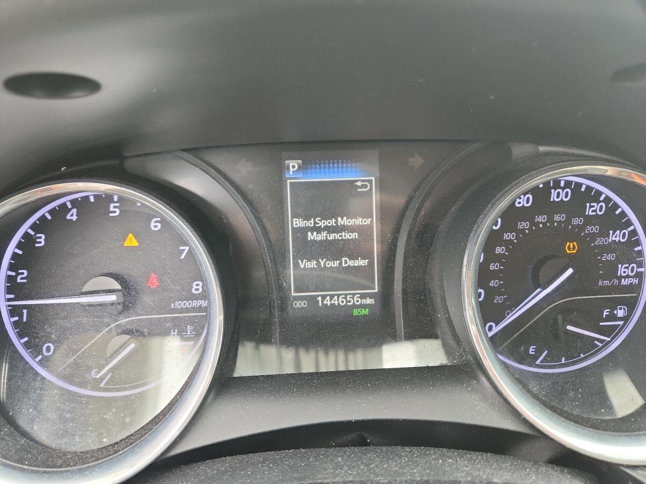 2020 Toyota Camry Le Темно-бордовый vin: 4T1L11AK7LU308243 Damage: Warning - Tire Pressure, On, Unacceptable
